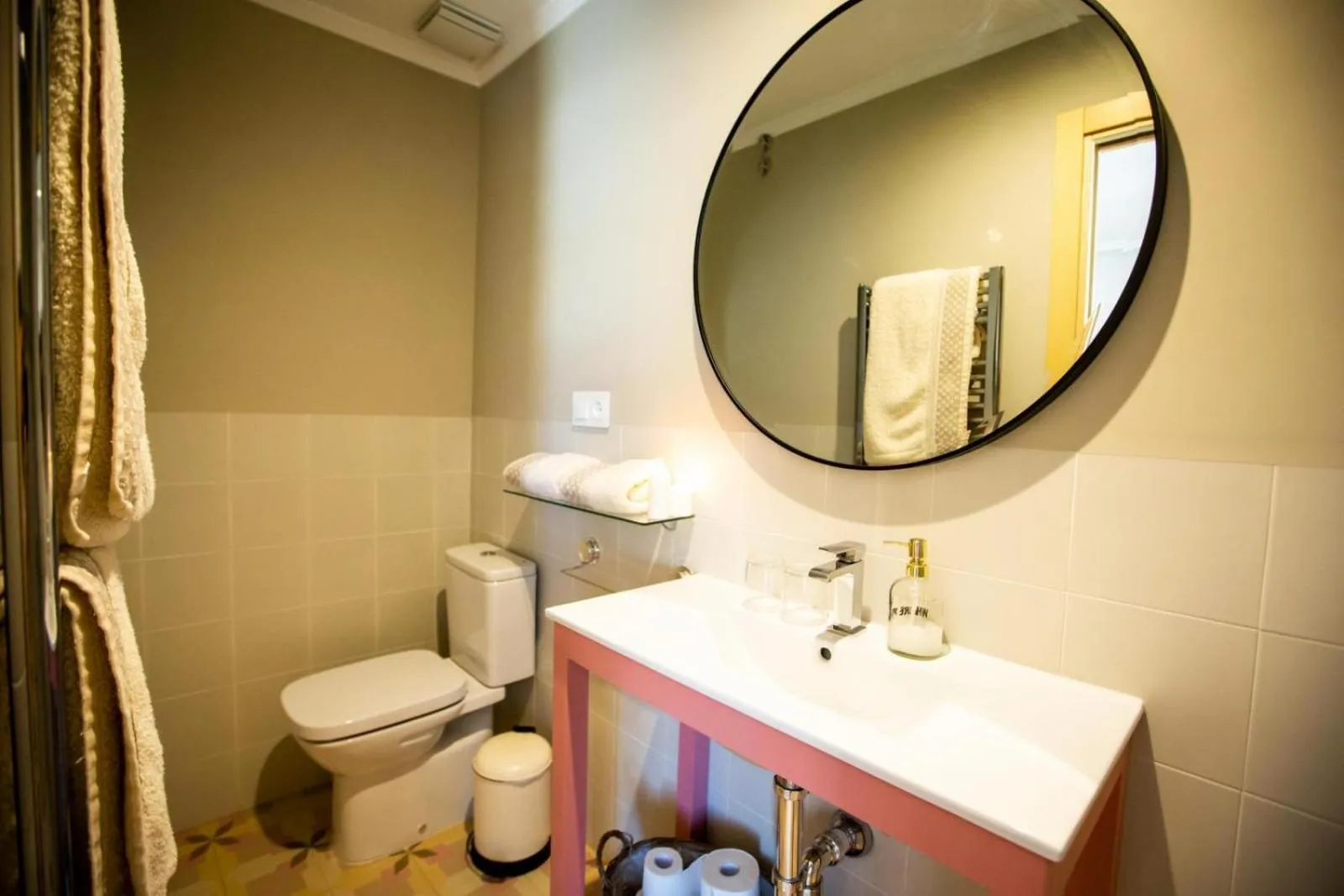 Bathroom in El Patio de los Jazmines Boutique-House