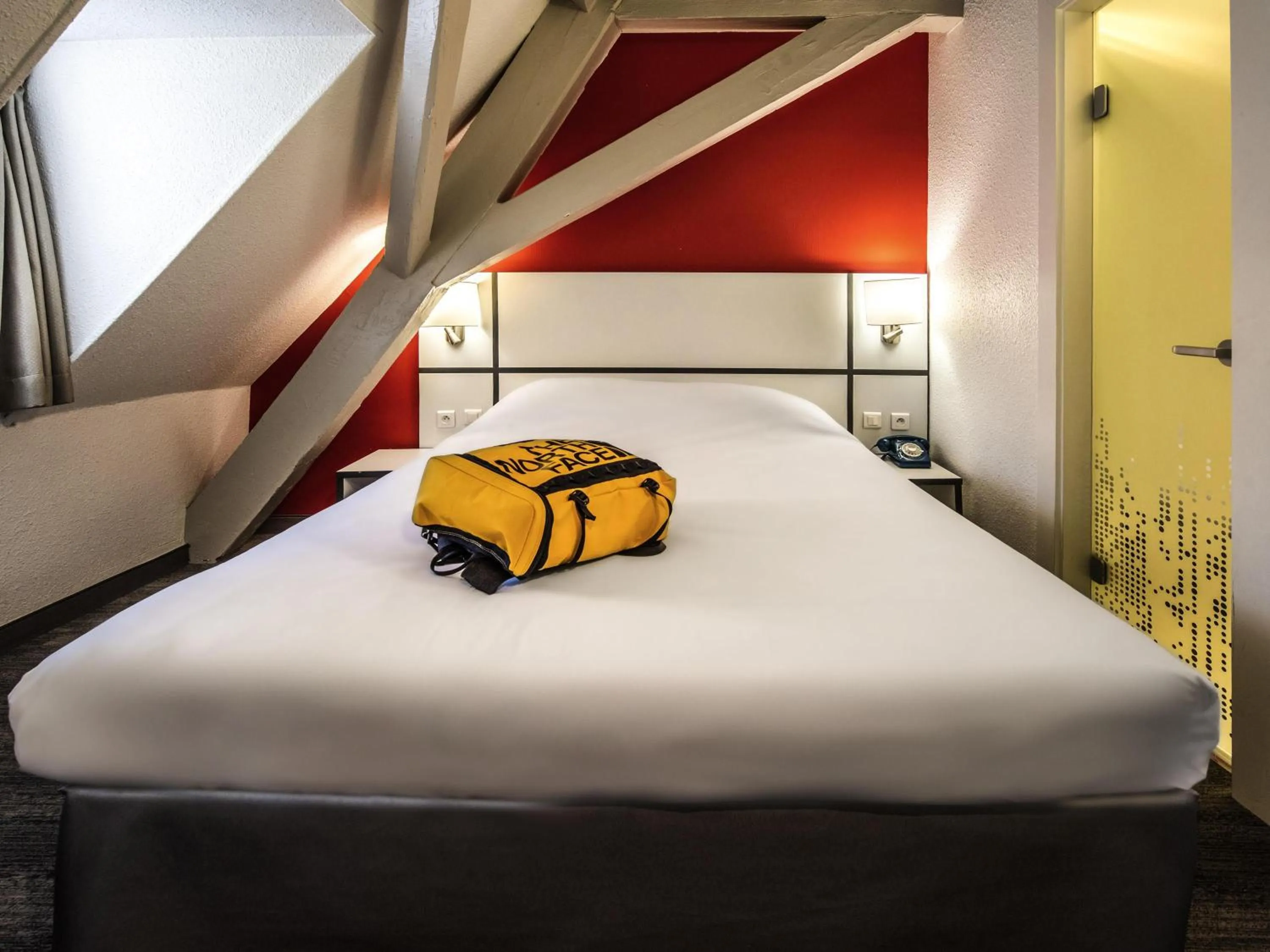 Bedroom, Bed in Ibis Styles Strasbourg Centre Gare