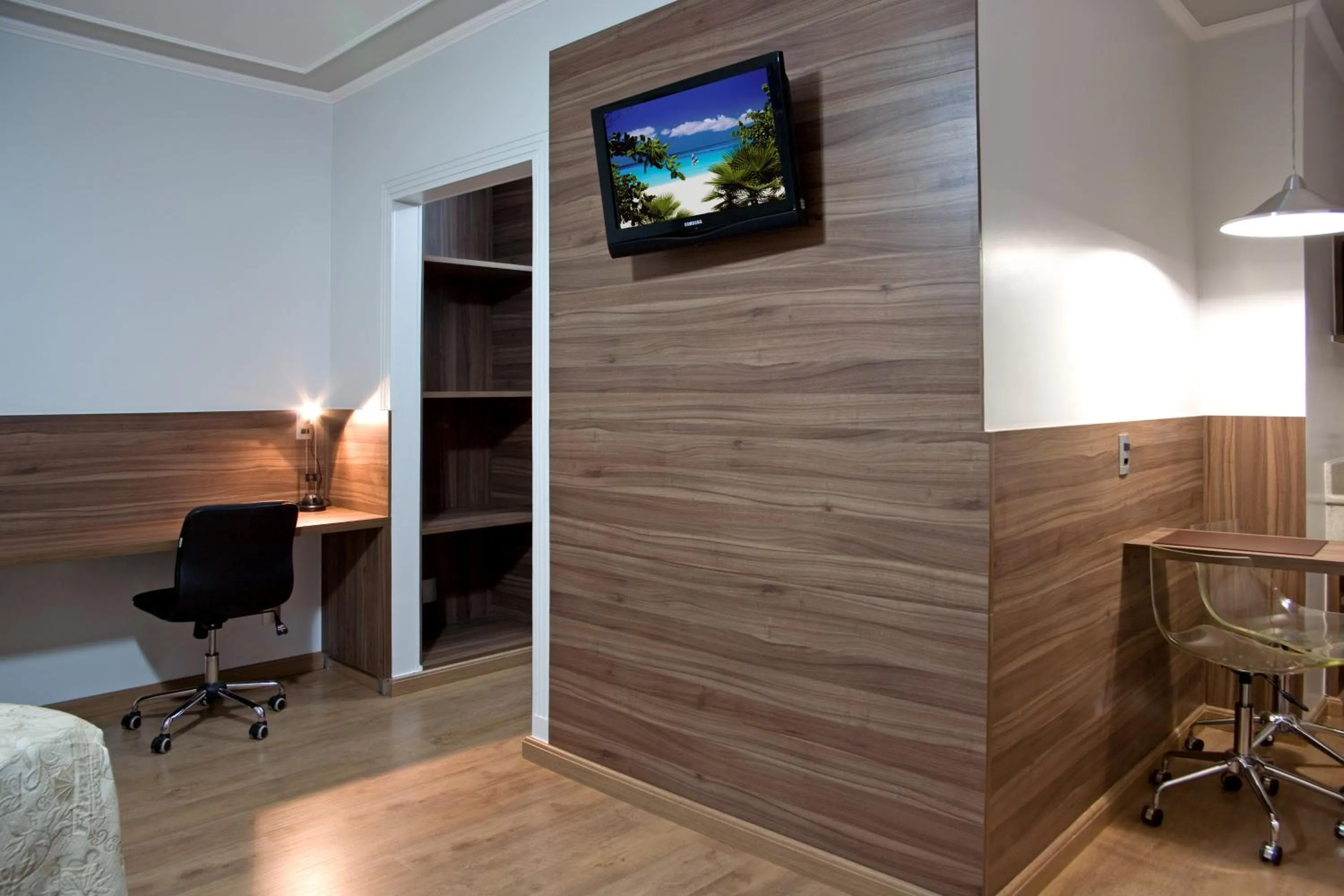 TV and multimedia in Firenze Hotel Votuporanga