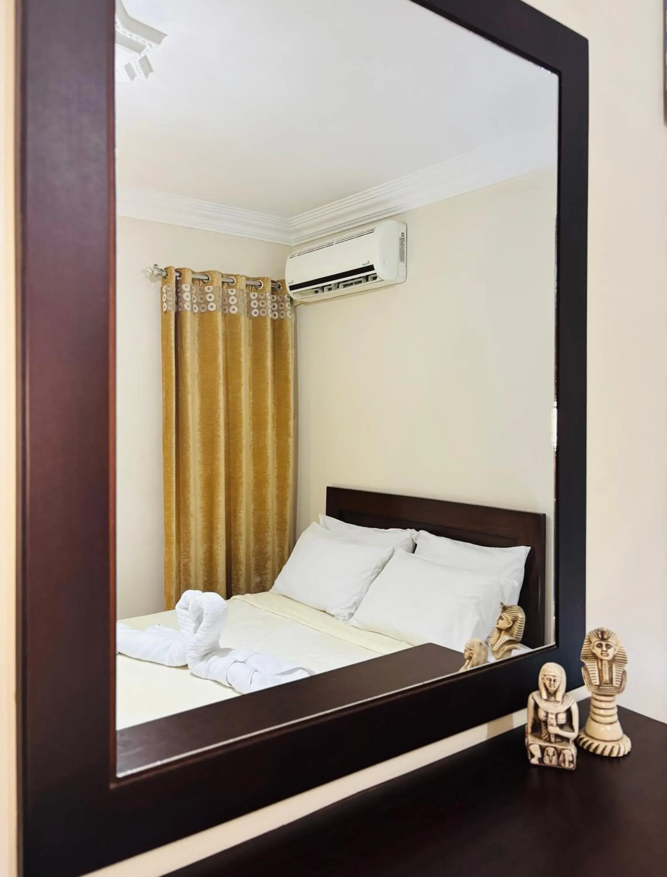 Large Single Room - single occupancy in Giza Pyramids View Guest House Large Single Room - single occupancy in Giza Pyramids View Guest House