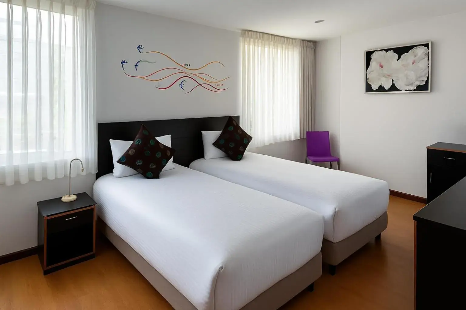 Twin Room in Hotel Benidorm Twin Room in Hotel Benidorm