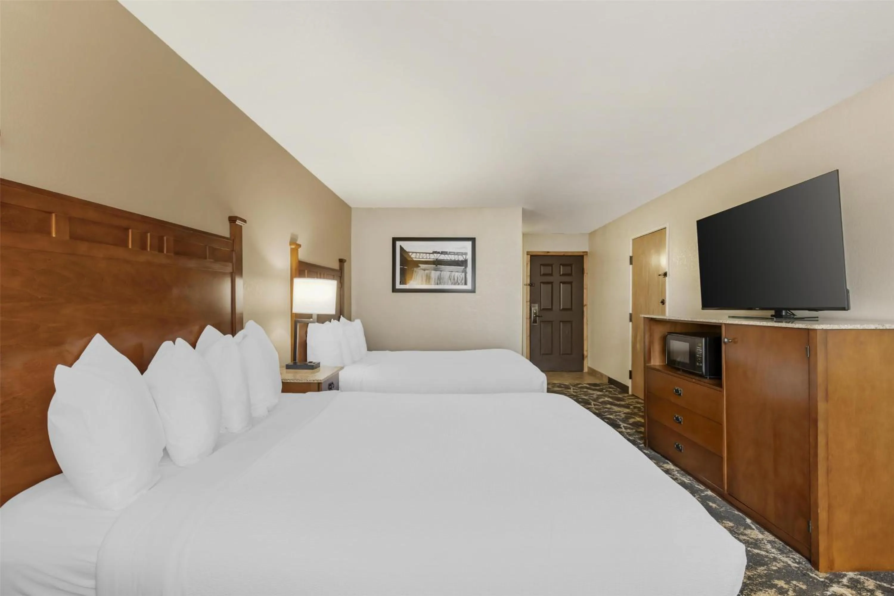Bedroom, Bed in Best Western Plus Riverfront Hotel and Suites