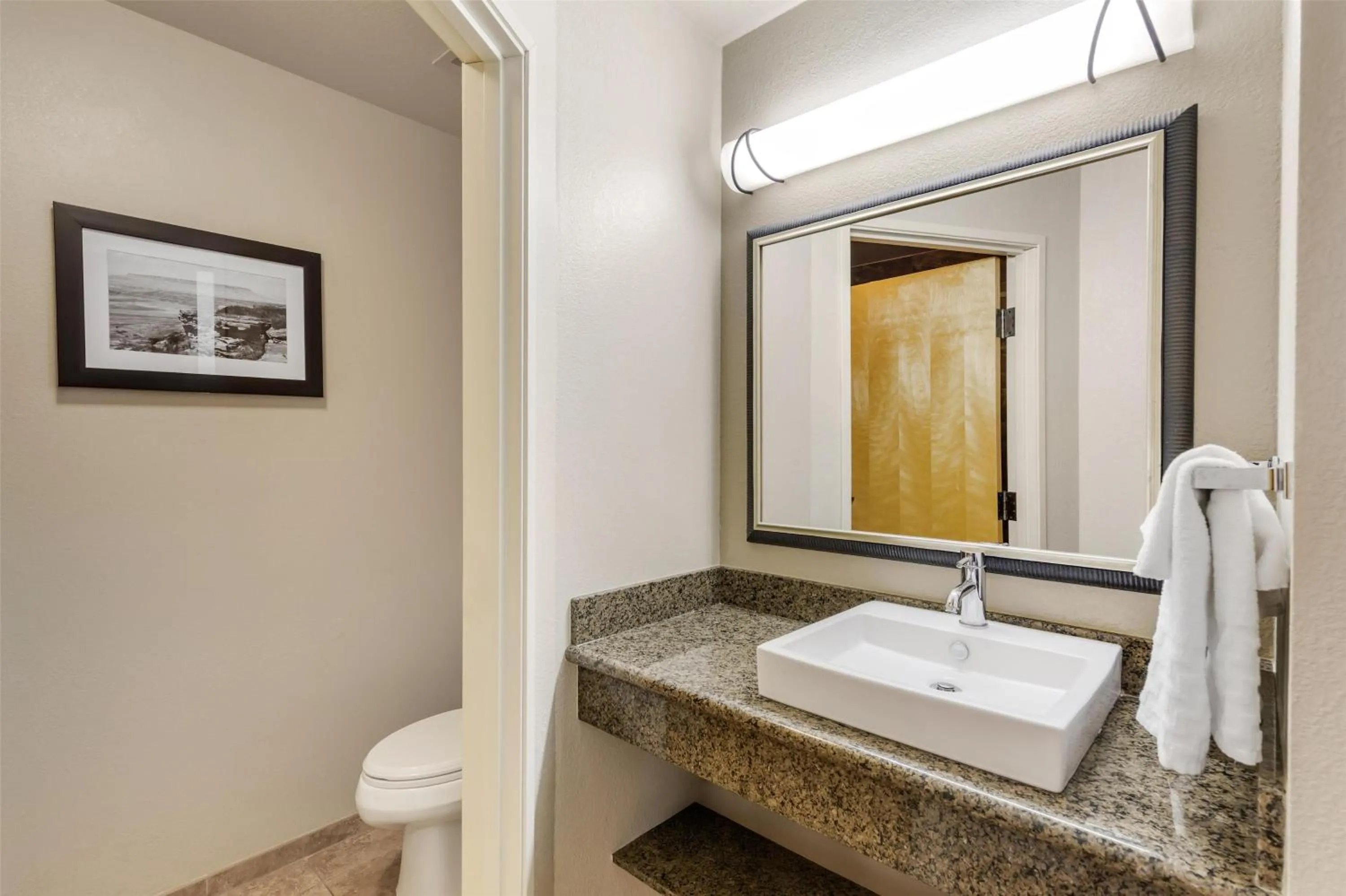 Bathroom in Best Western Plus Riverfront Hotel and Suites