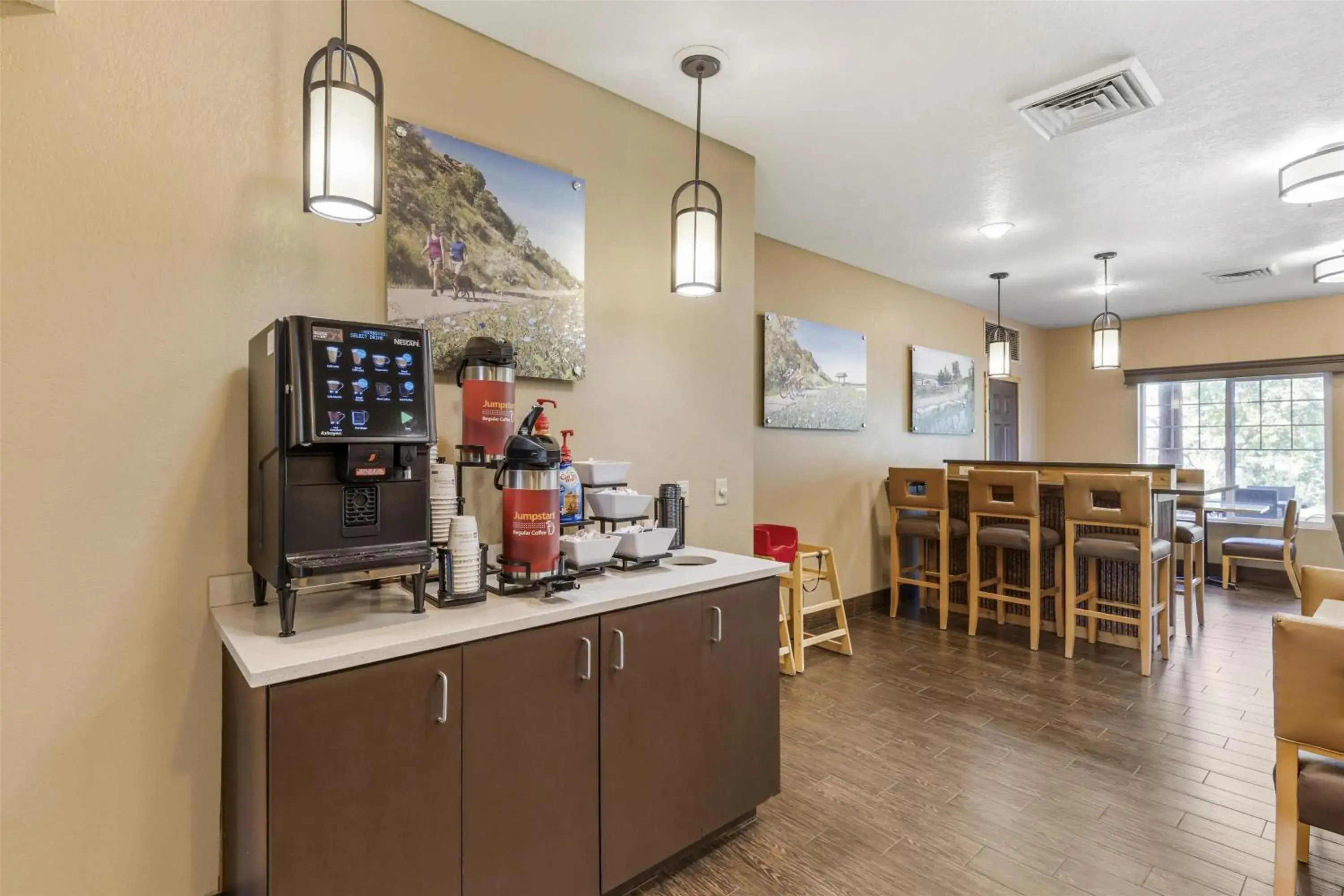 Breakfast in Best Western Plus Riverfront Hotel and Suites Breakfast in Best Western Plus Riverfront Hotel and Suites