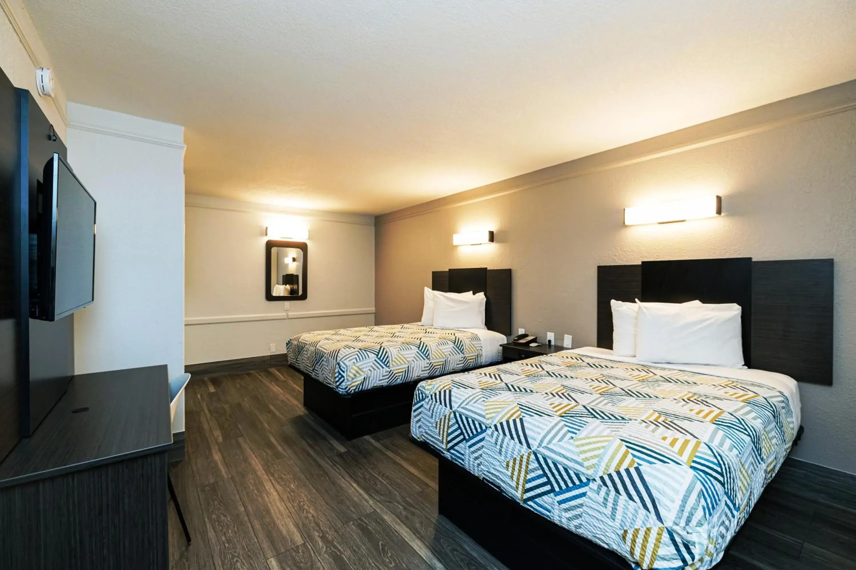 2 Full Beds | ADA/Roll-In Shower, Smoking in Motel 6-Baytown, TX - Garth Rd 2 Full Beds | ADA/Roll-In Shower, Smoking in Motel 6-Baytown, TX - Garth Rd