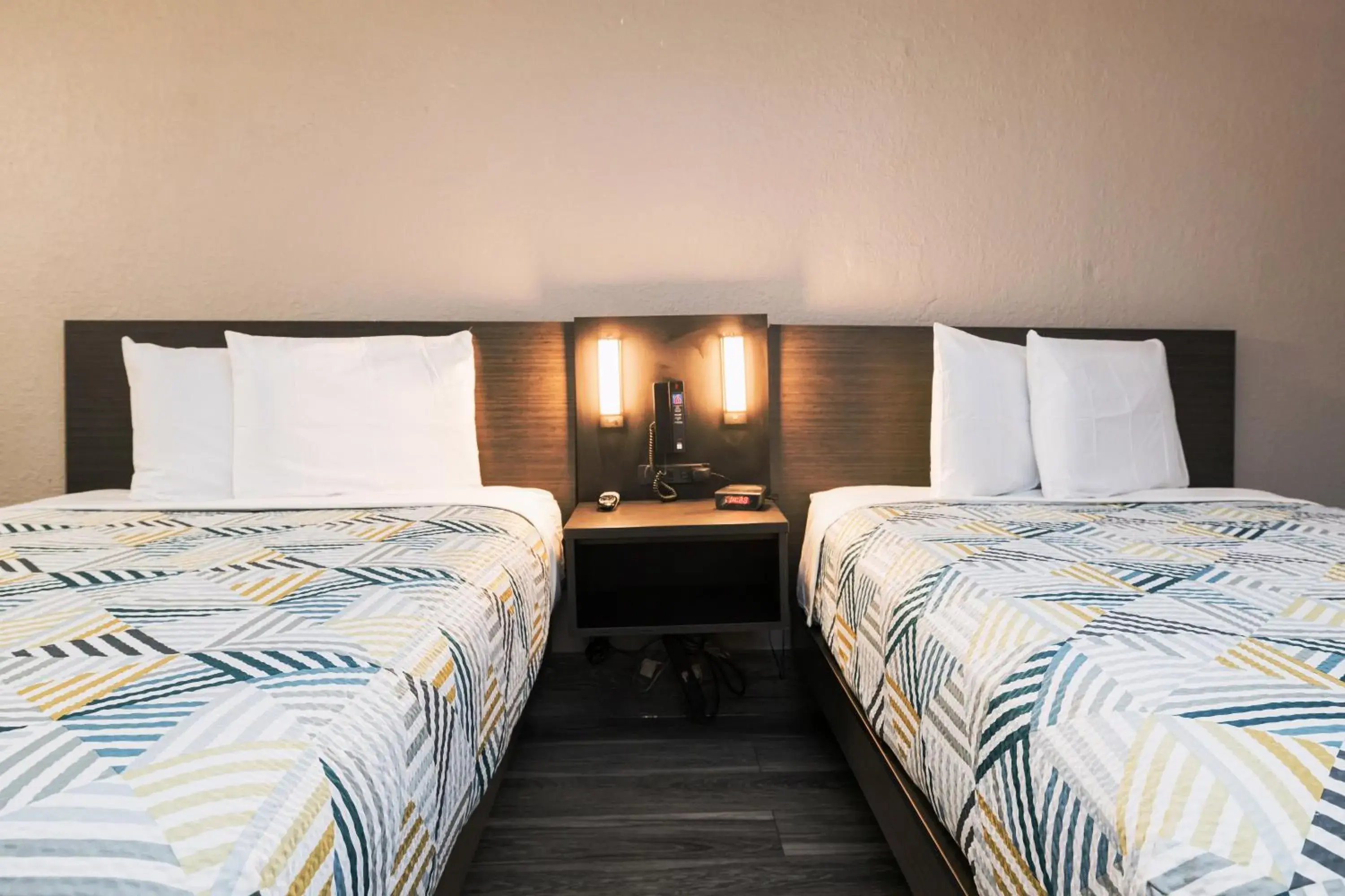 2 Full Beds | ADA/Roll-In Shower in Motel 6-Baytown, TX - Garth Rd 2 Full Beds | ADA/Roll-In Shower in Motel 6-Baytown, TX - Garth Rd