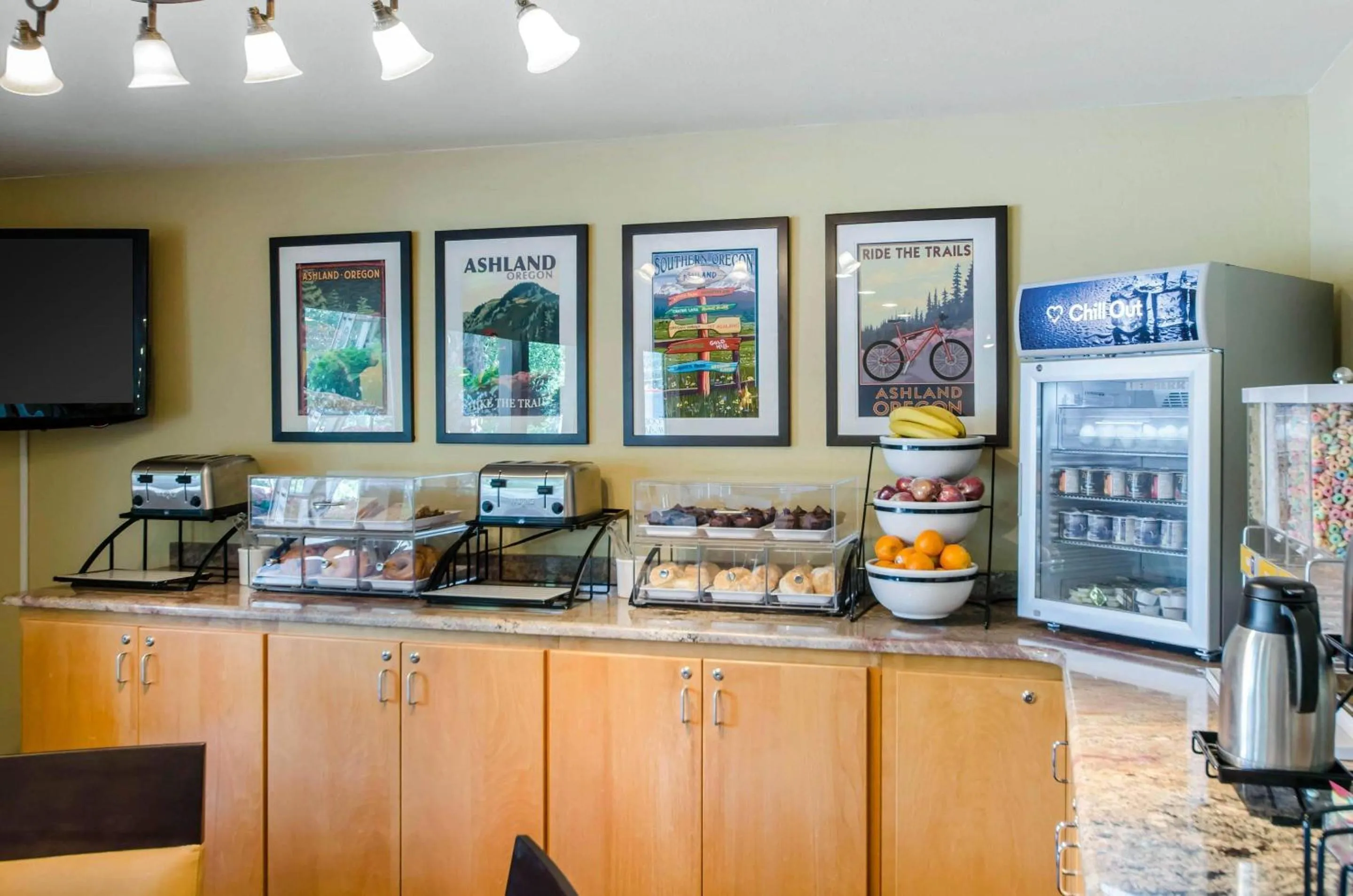 Breakfast in Comfort Inn & Suites Ashland