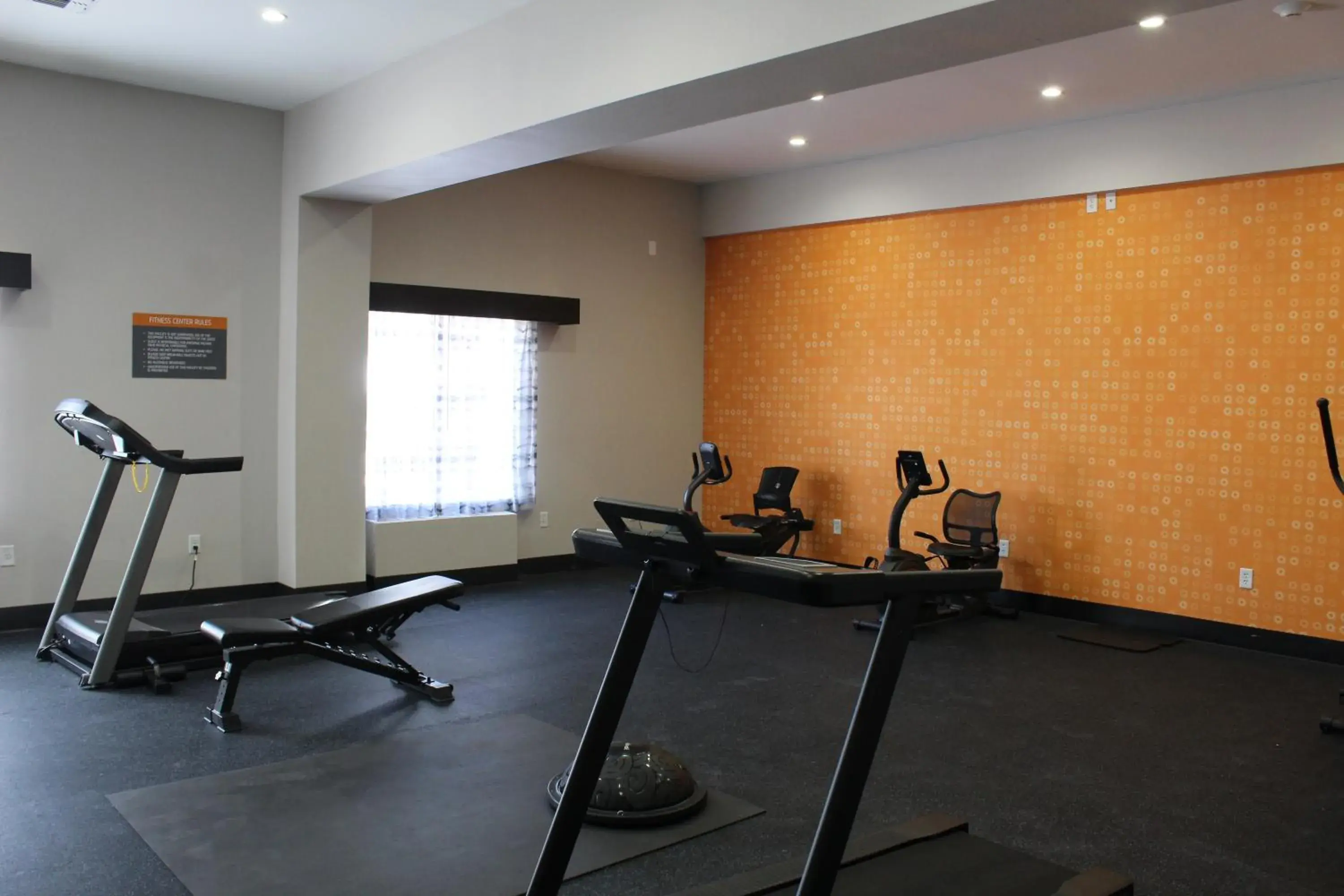 Fitness centre/facilities in La Quinta Inn and Suites by Wyndham - Schertz Fitness centre/facilities in La Quinta Inn and Suites by Wyndham - Schertz