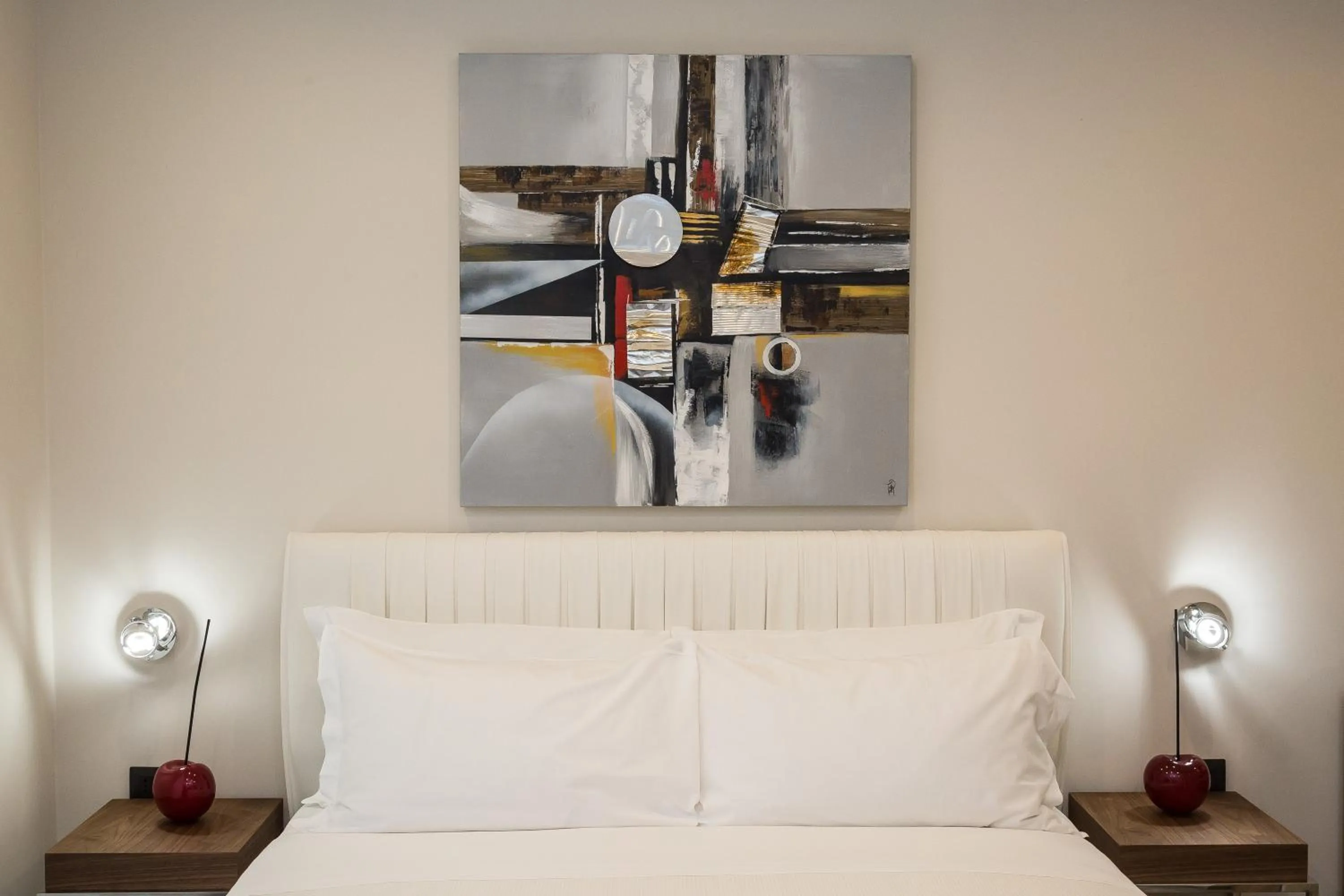 Bedroom, Bed in Clementi Portrait