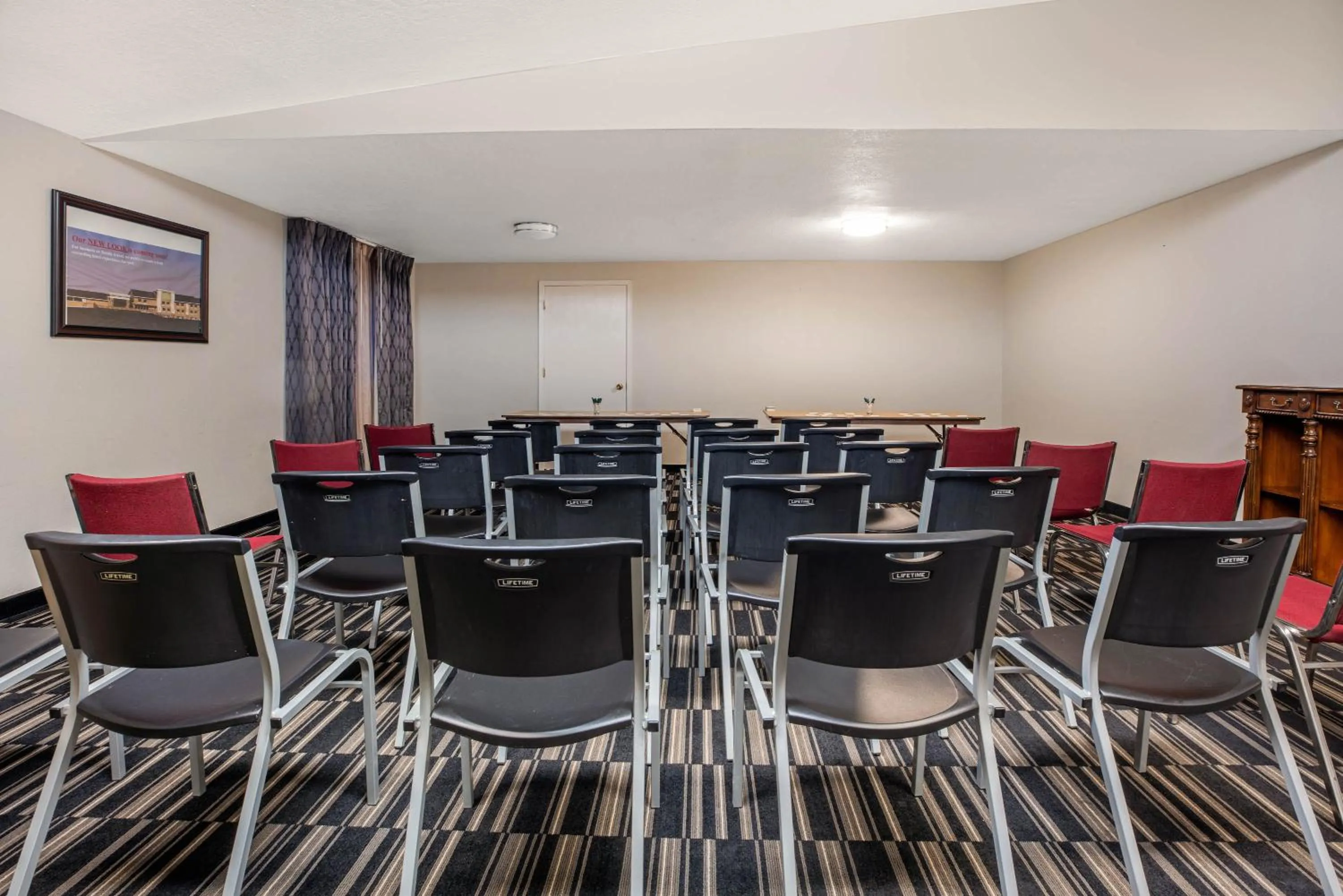 Meeting/conference room in La Quinta Inn by Wyndham Caldwell