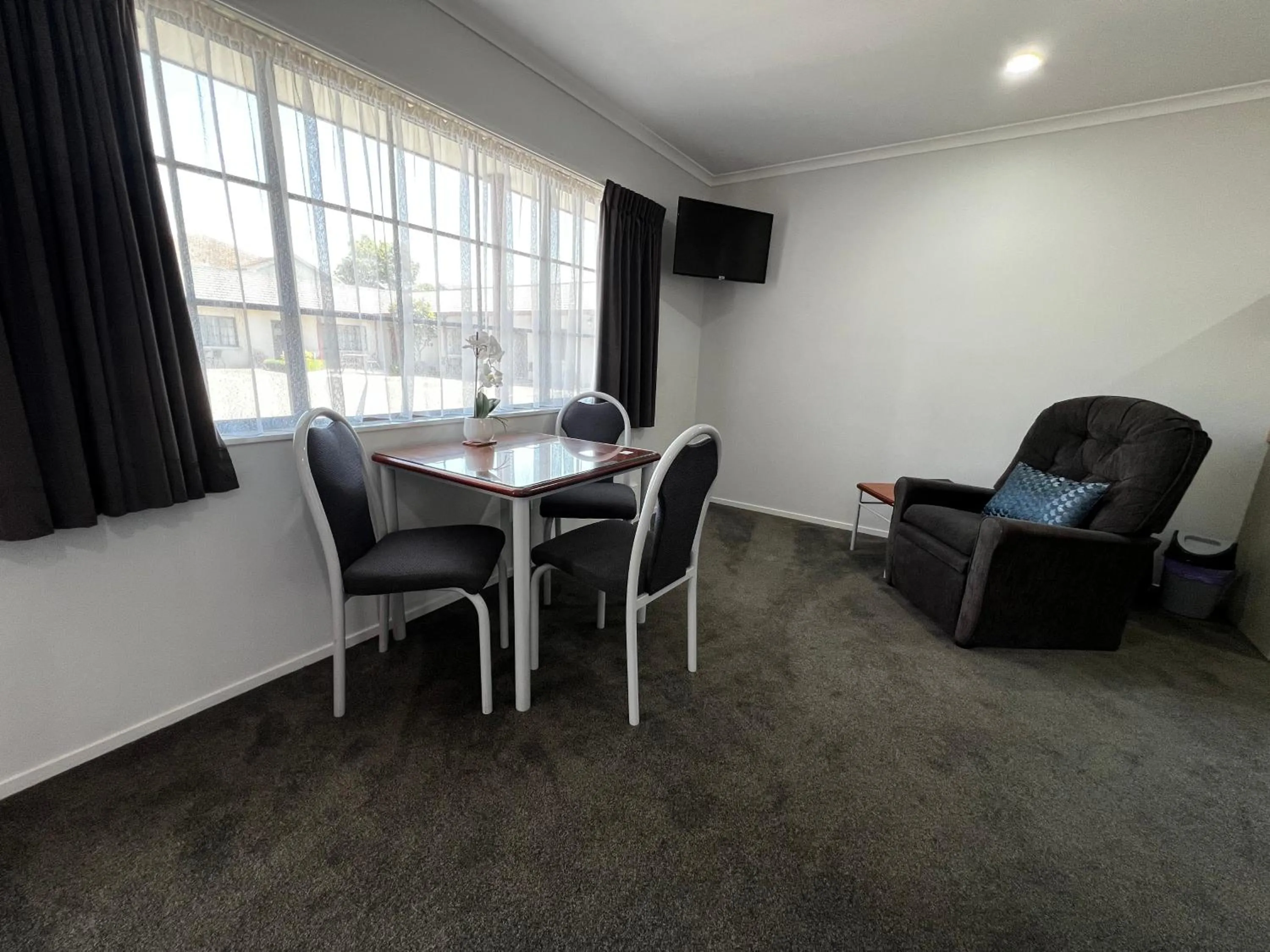 BK's Magnolia Motor Lodge