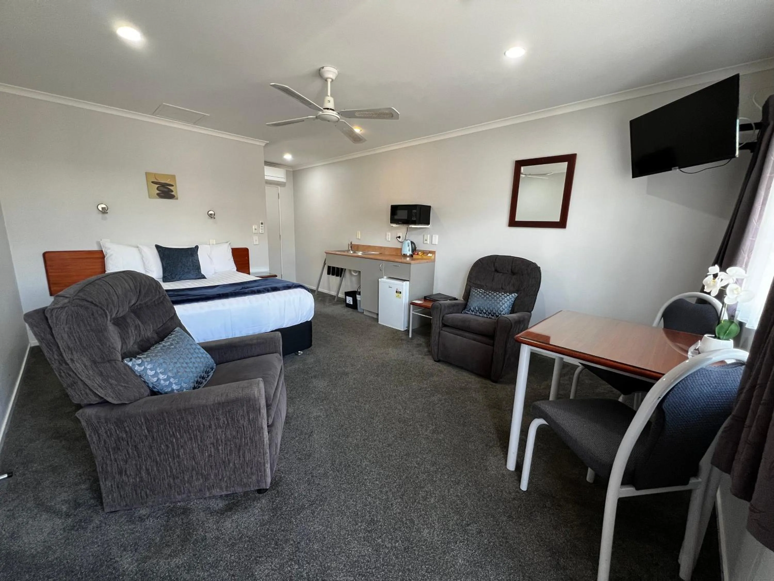 Bed in BK's Magnolia Motor Lodge