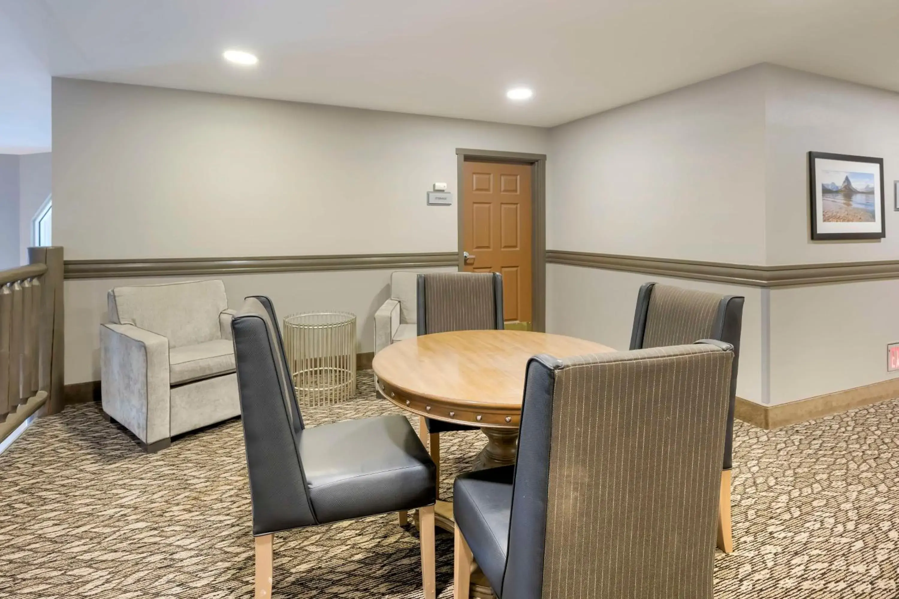 Property building in Best Western Plus Kalispell/Glacier Park West Hotel & Suites Property building in Best Western Plus Kalispell/Glacier Park West Hotel & Suites