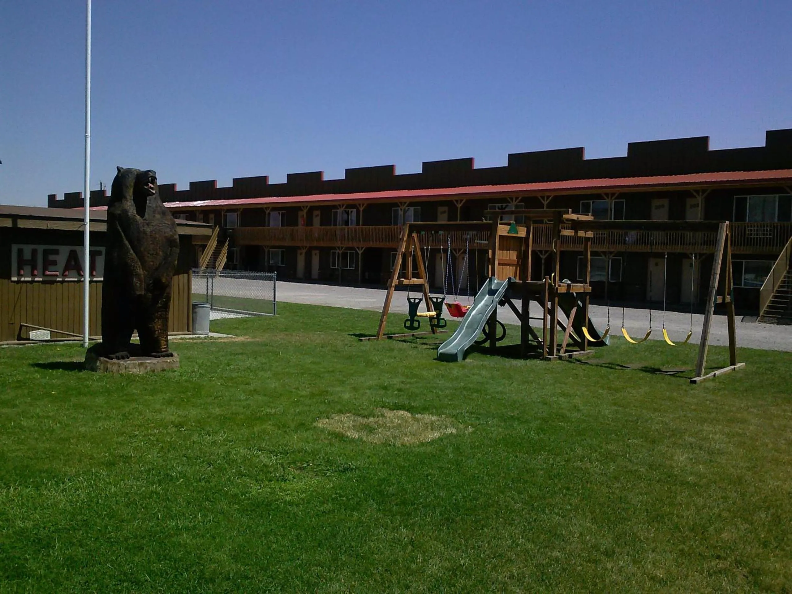 Children play ground in Big Bear Motel