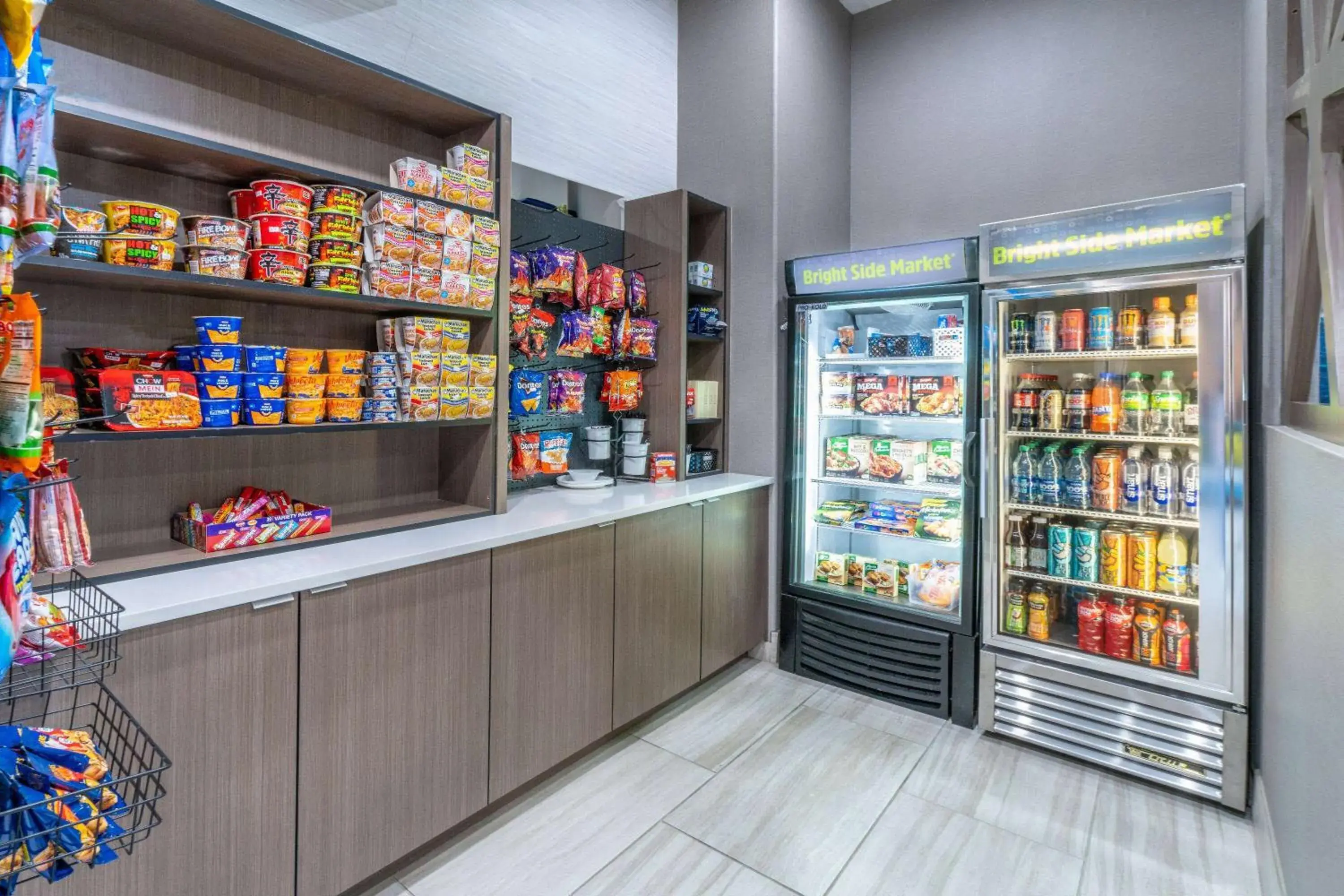 Food and drinks in La Quinta by Wyndham Santa Rosa Food and drinks in La Quinta by Wyndham Santa Rosa