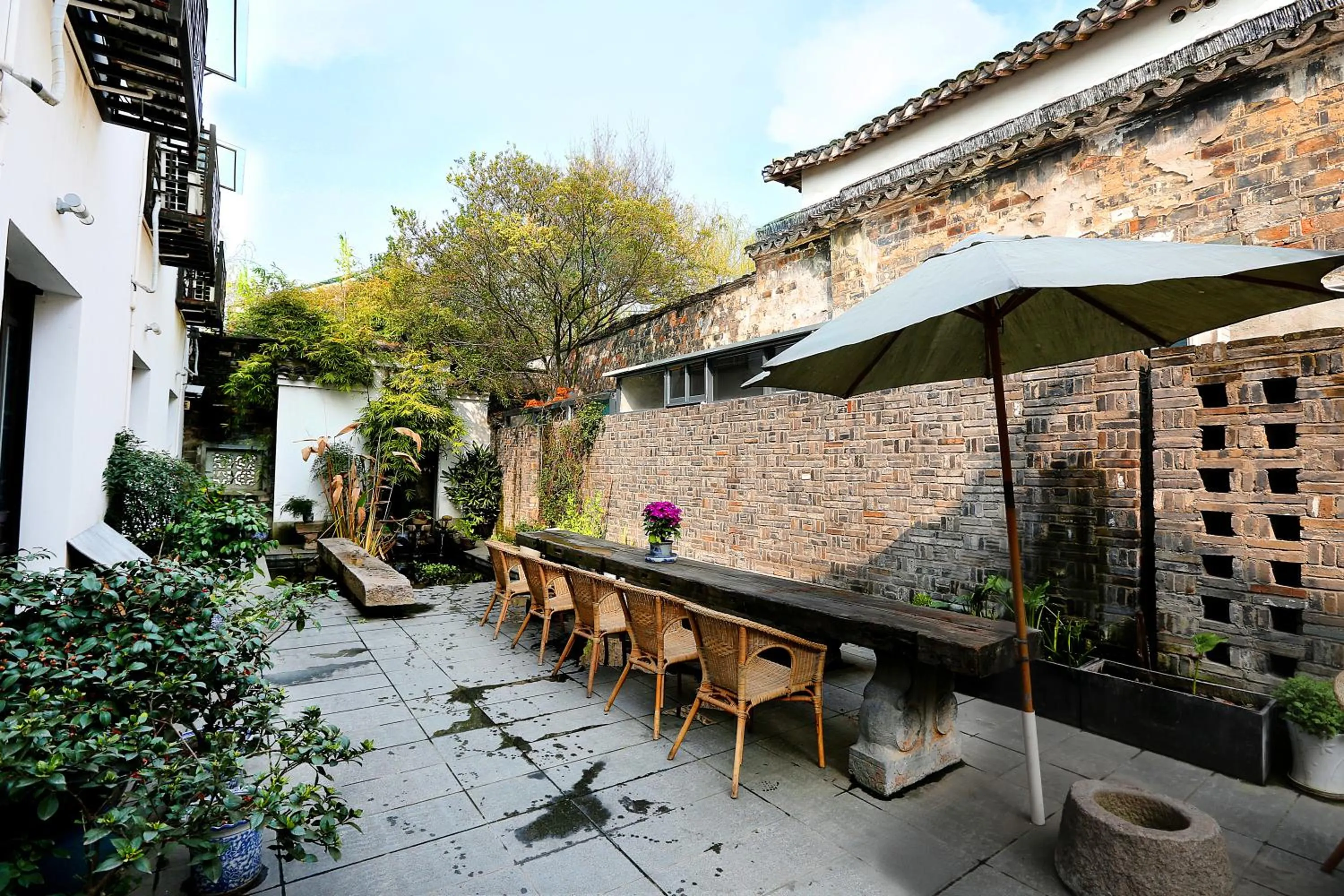 Decorative detail in Mingtown Suzhou Youth Hostel