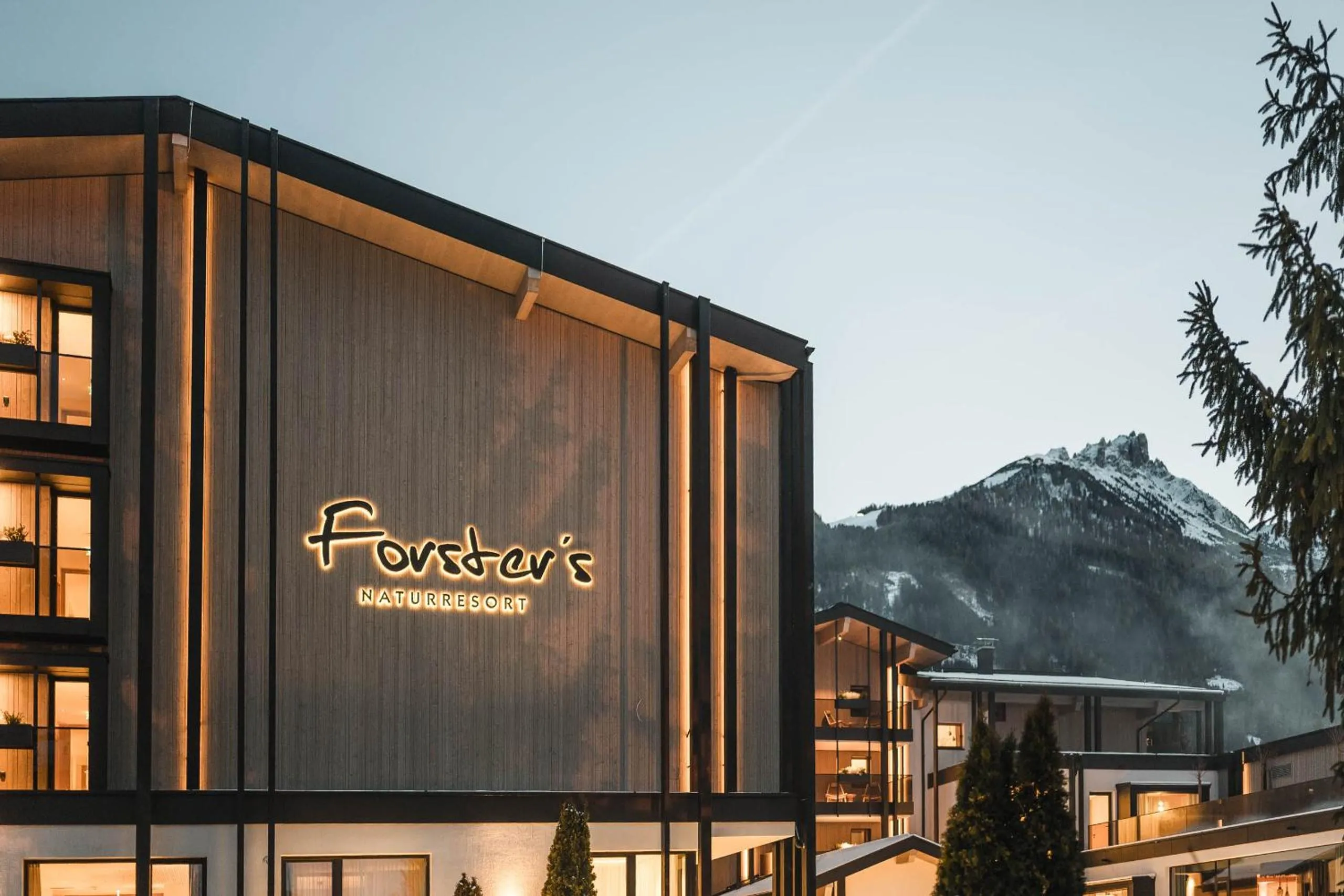 Property building in Forster's Naturresort