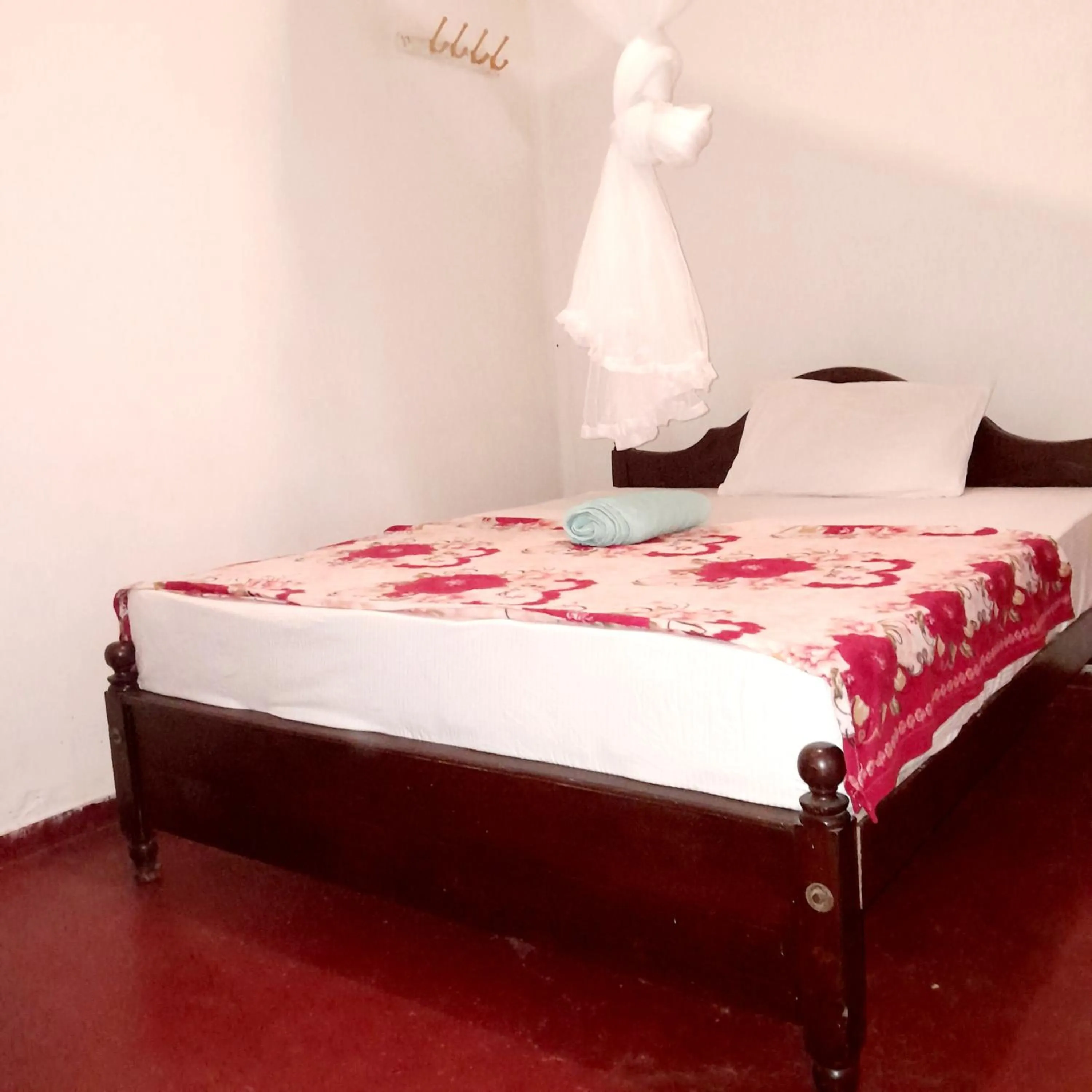 Bed in Field Island Villa - Ahangama