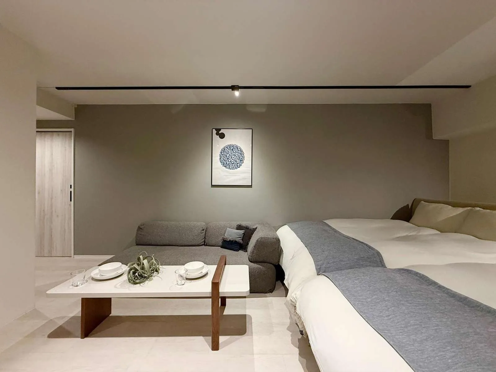 Bed in Origaminn 502 by b hotel - 5 mins PeacePark