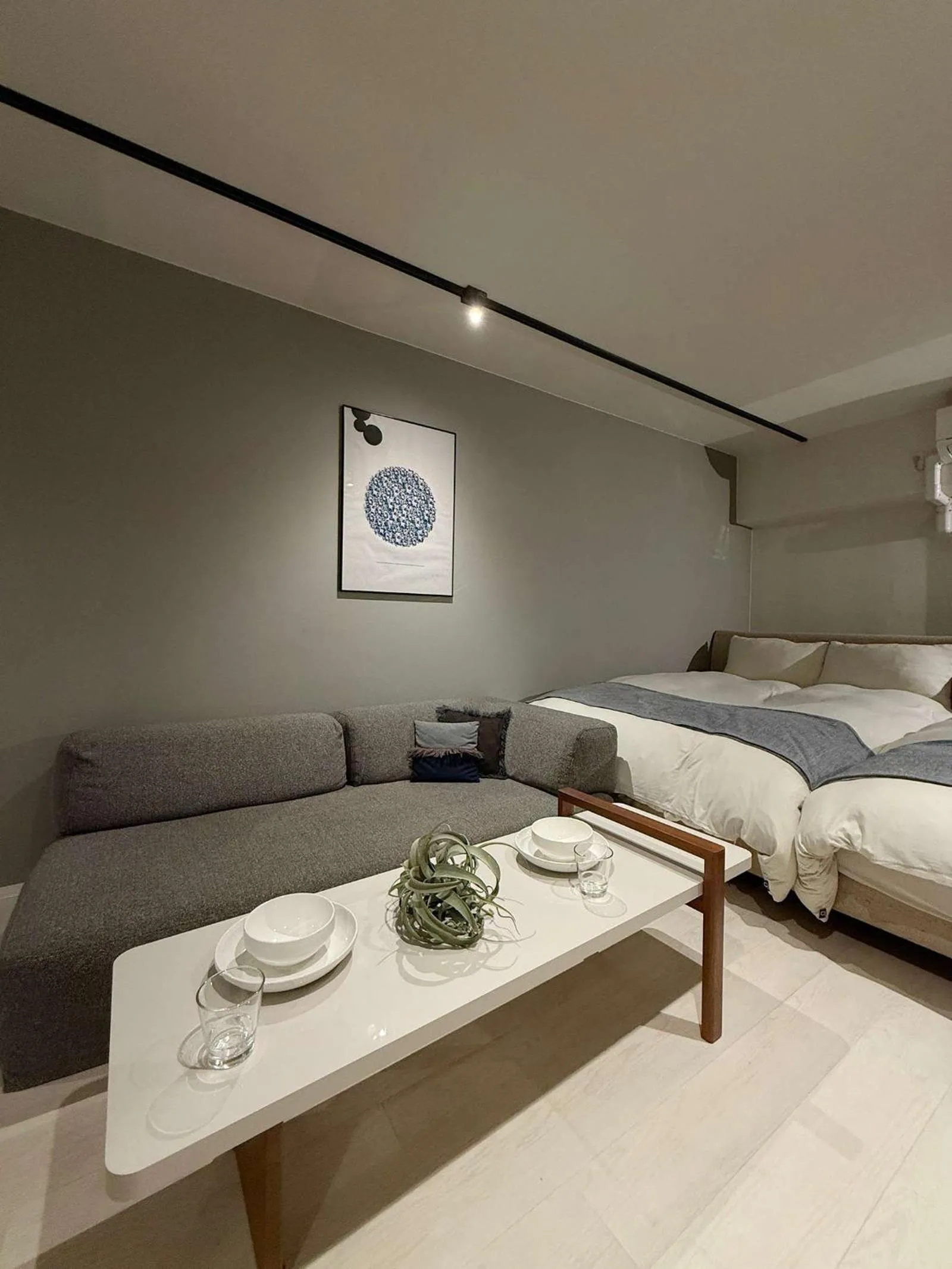 Bed in Origaminn 502 by b hotel - 5 mins PeacePark