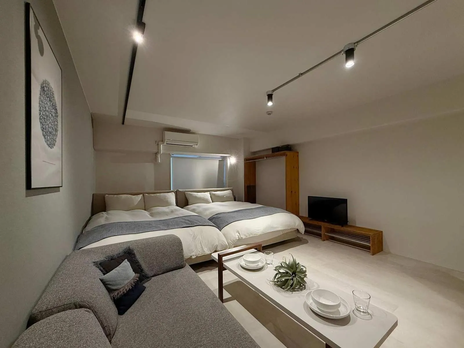 Bed in Origaminn 502 by b hotel - 5 mins PeacePark