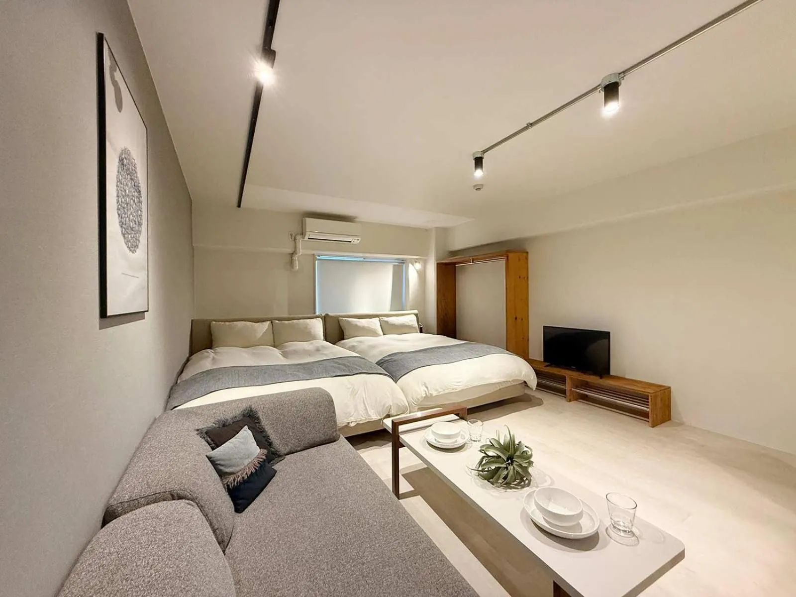 Bed in Origaminn 502 by b hotel - 5 mins PeacePark