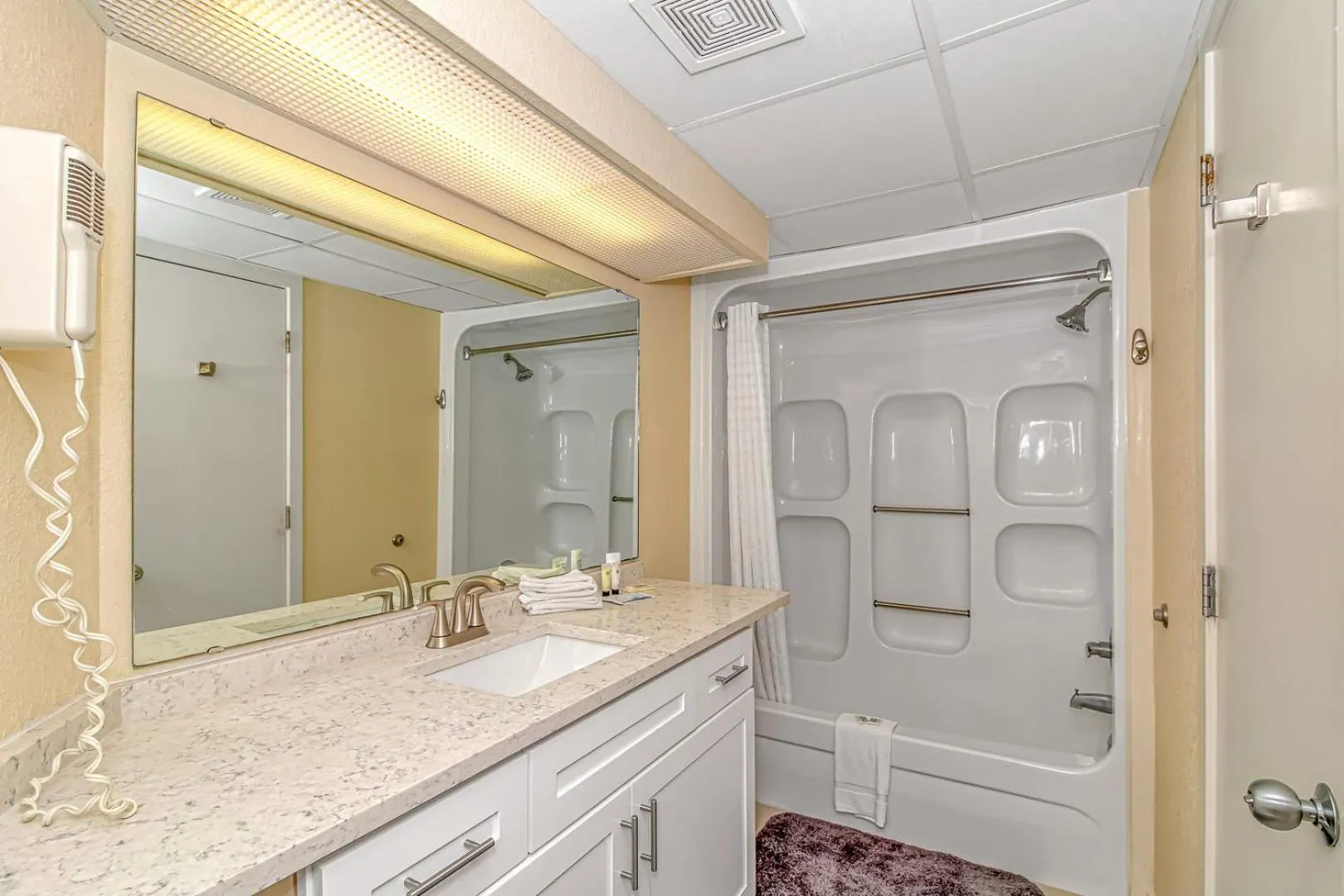 Bathroom in Boardwalk 439 & 440