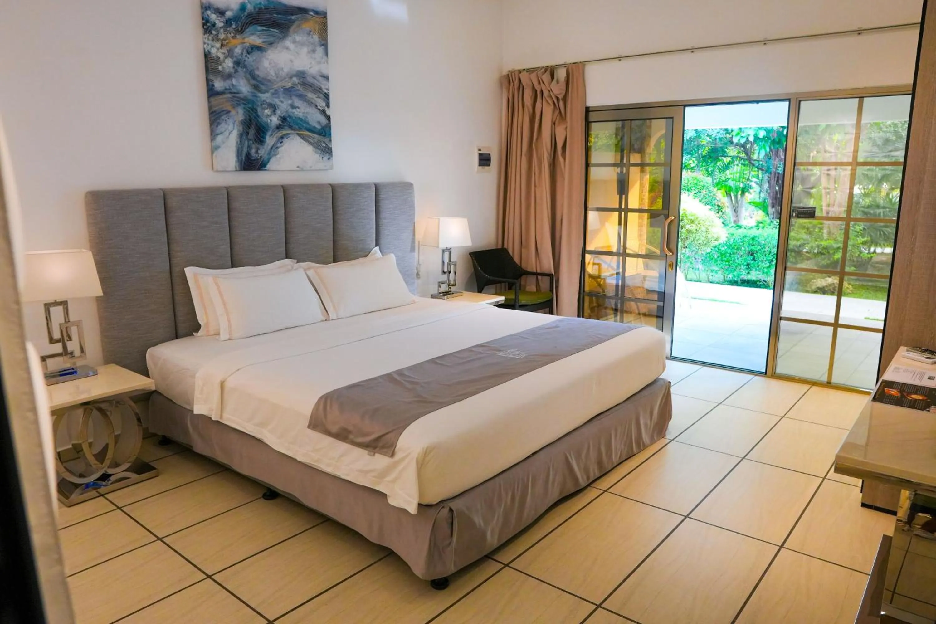 Bedroom, Bed in Marina Point Bay Resort