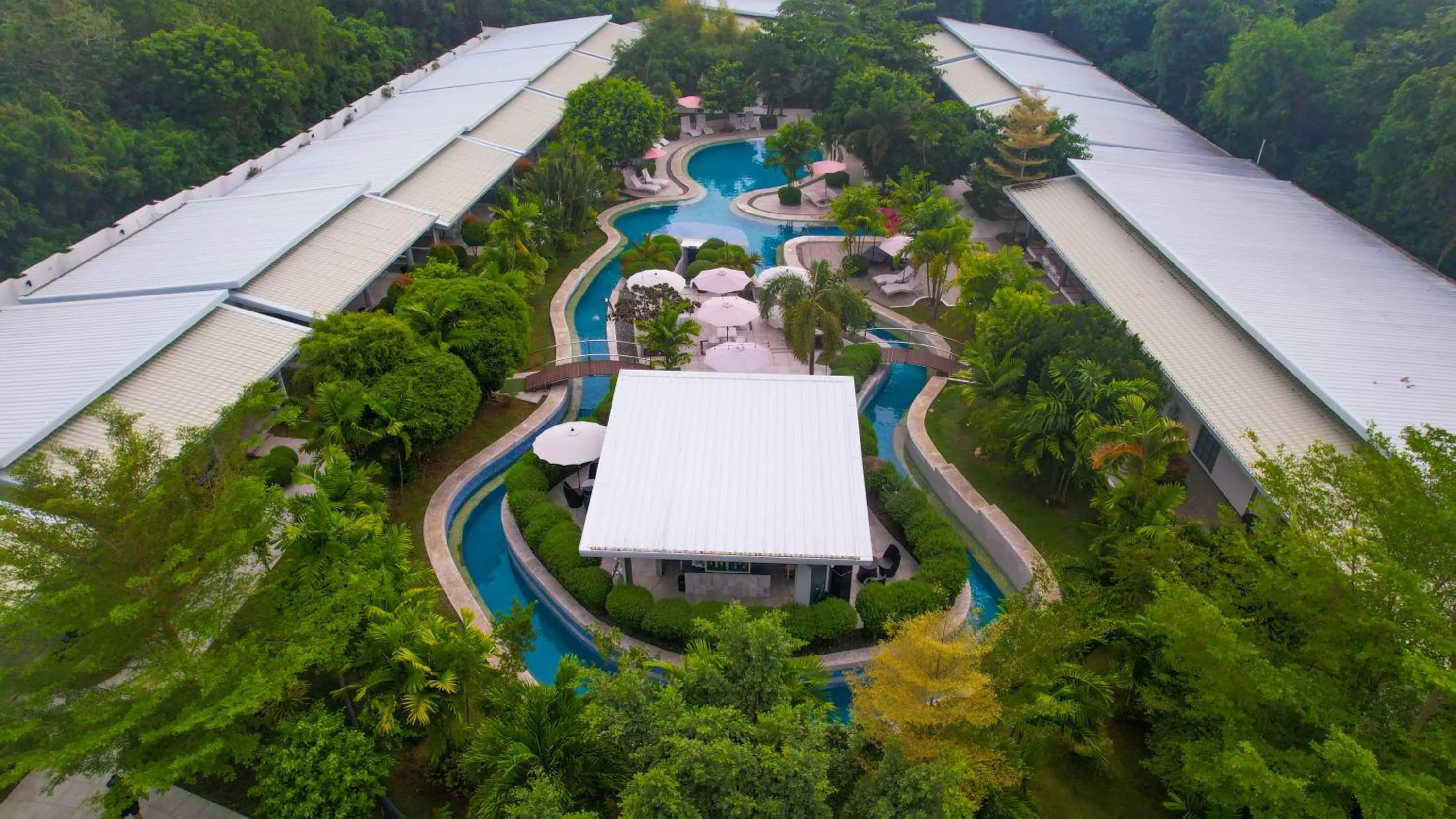 Bird&#x27;s eye view in Marina Point Bay Resort