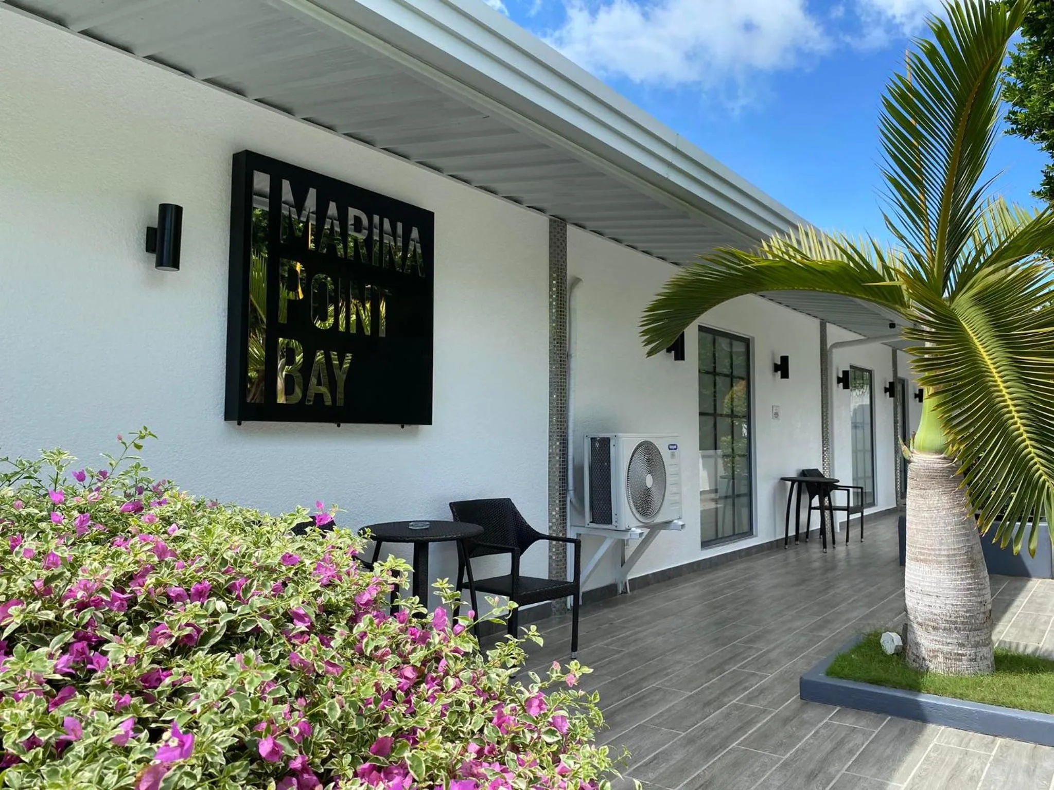 Property building in Marina Point Bay Resort