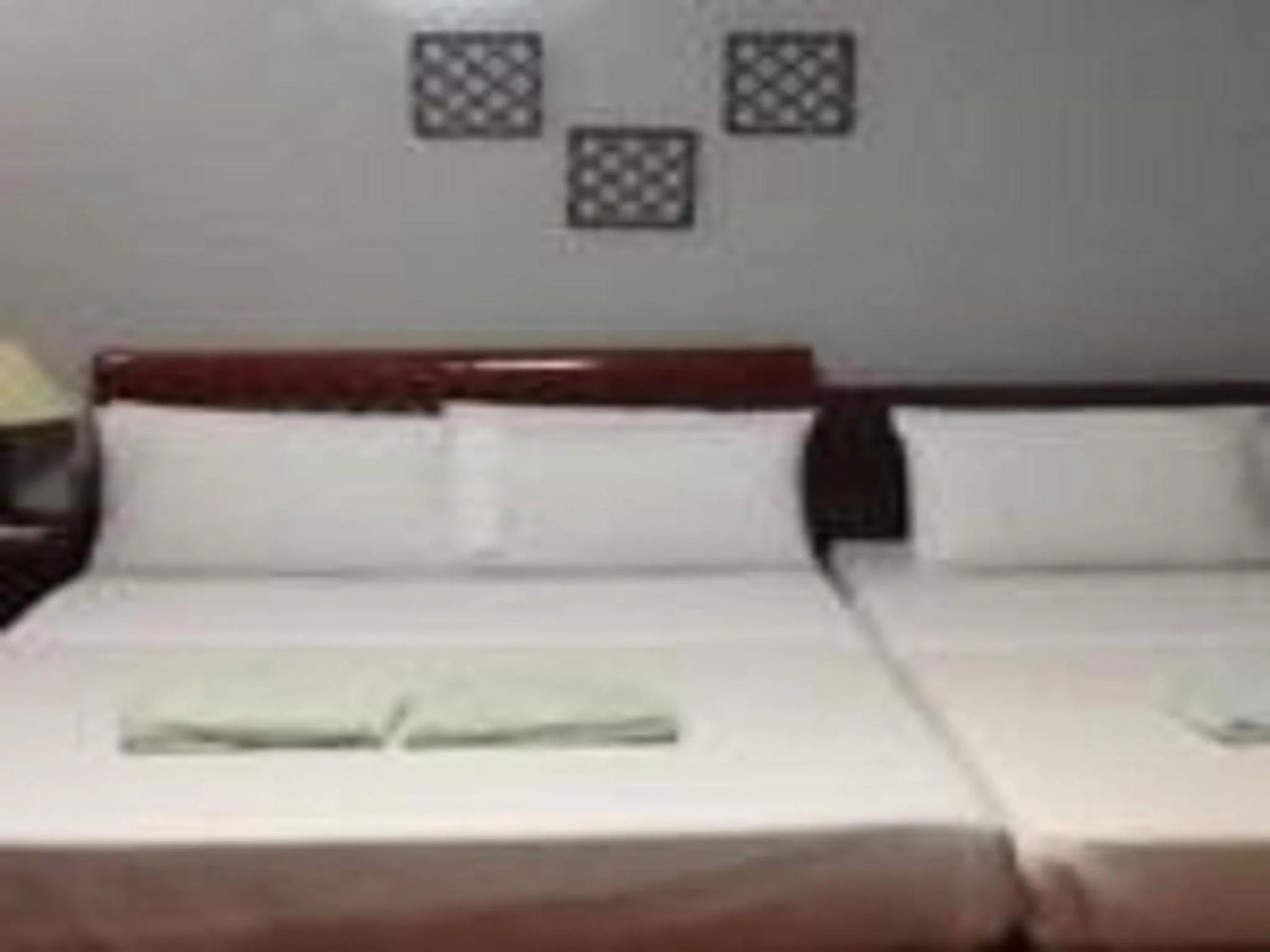 cot, Bed in The Gabriella Bed and Breakfast