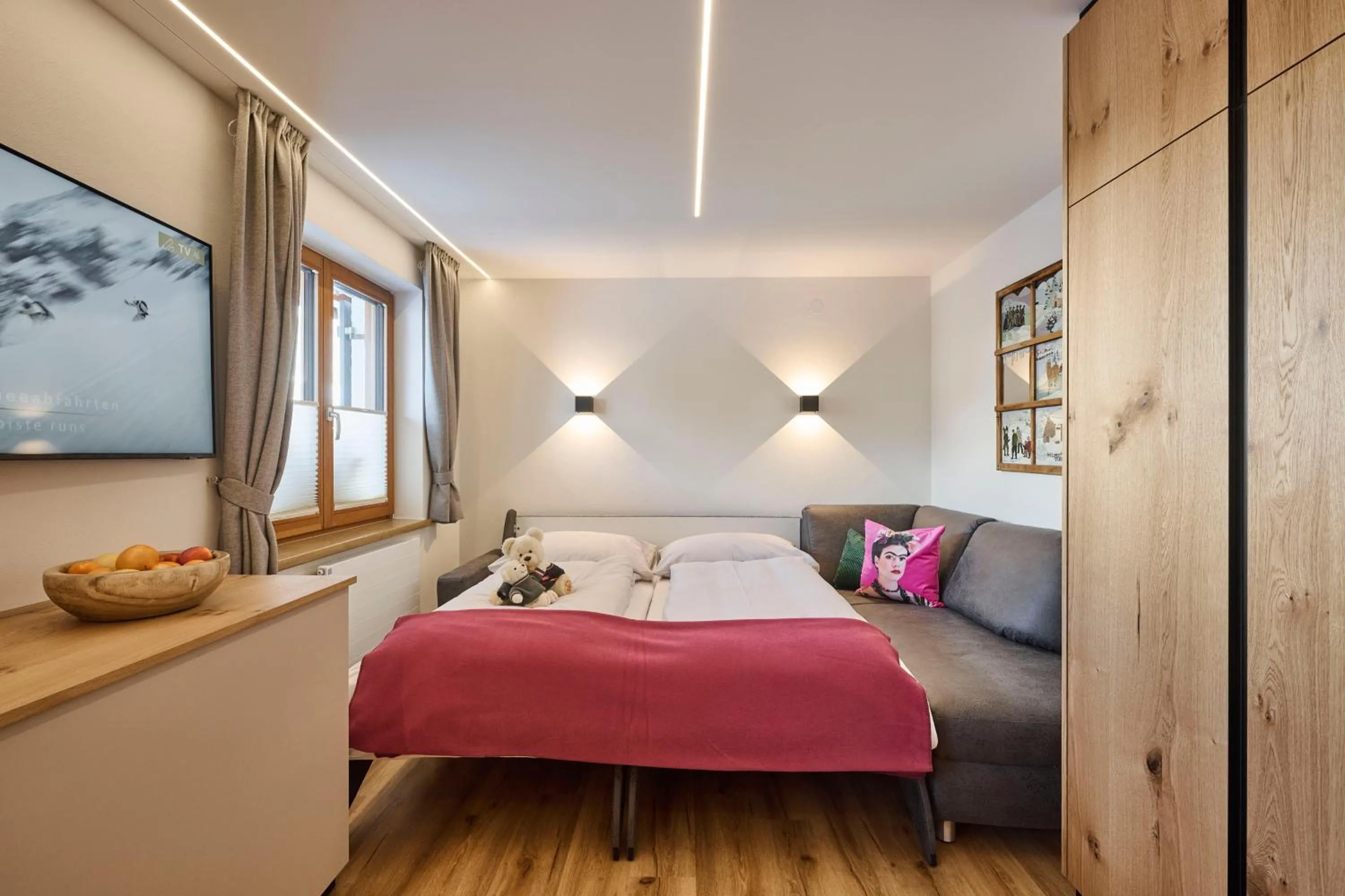 TV and multimedia, Bed in Appartements Täli