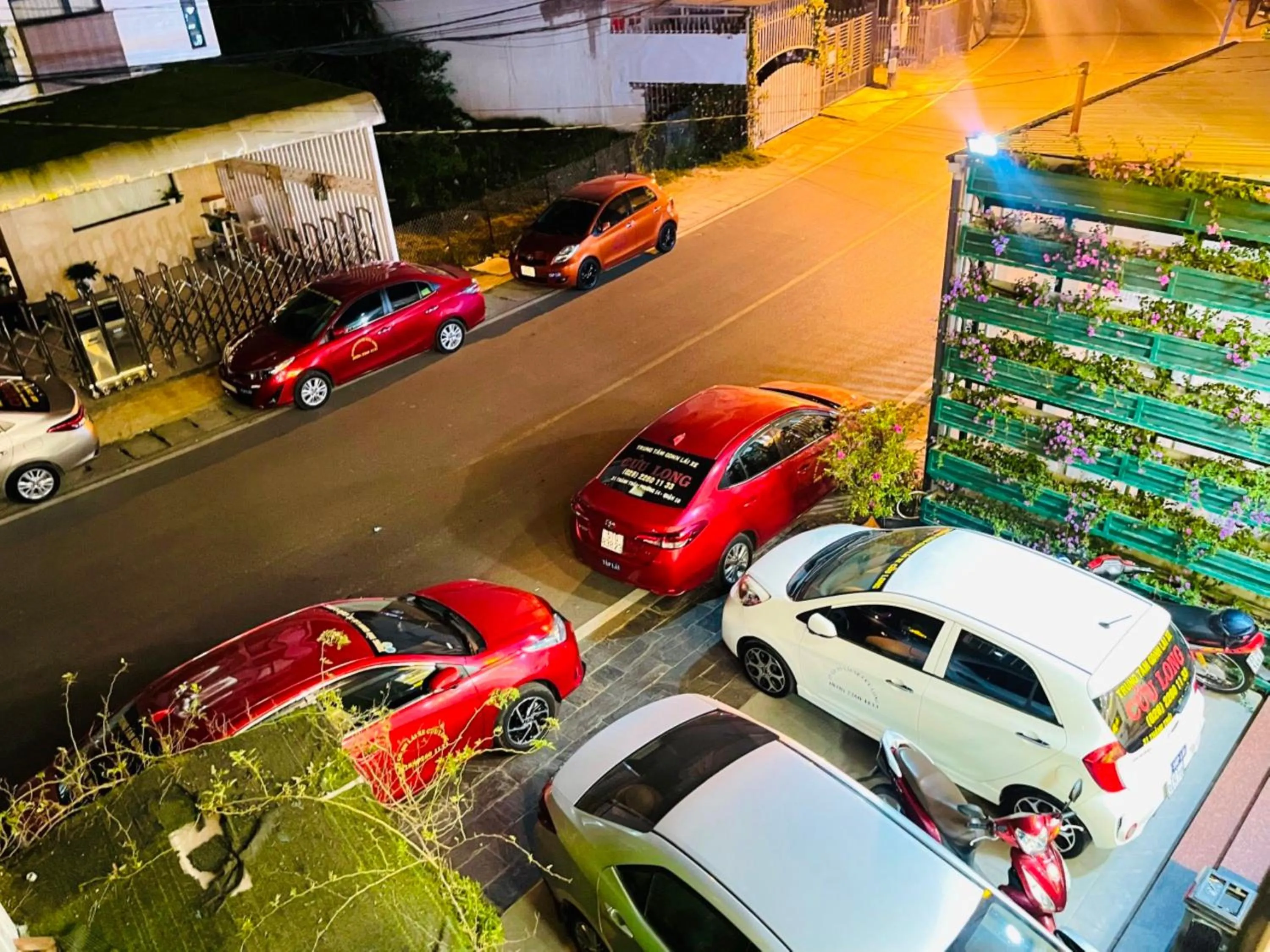 Parking in An Nhien Hotel
