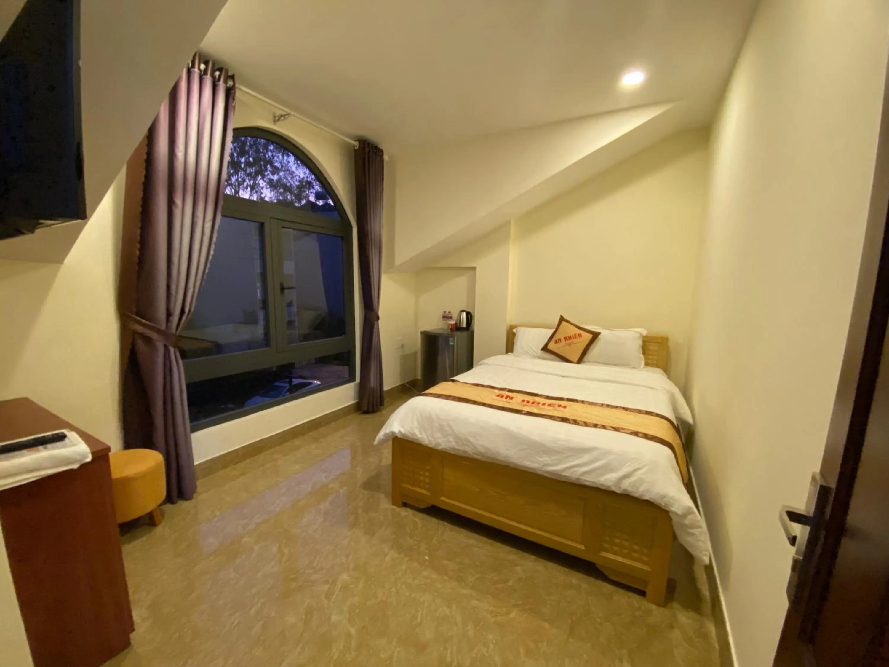 Bedroom, Bed in An Nhien Hotel