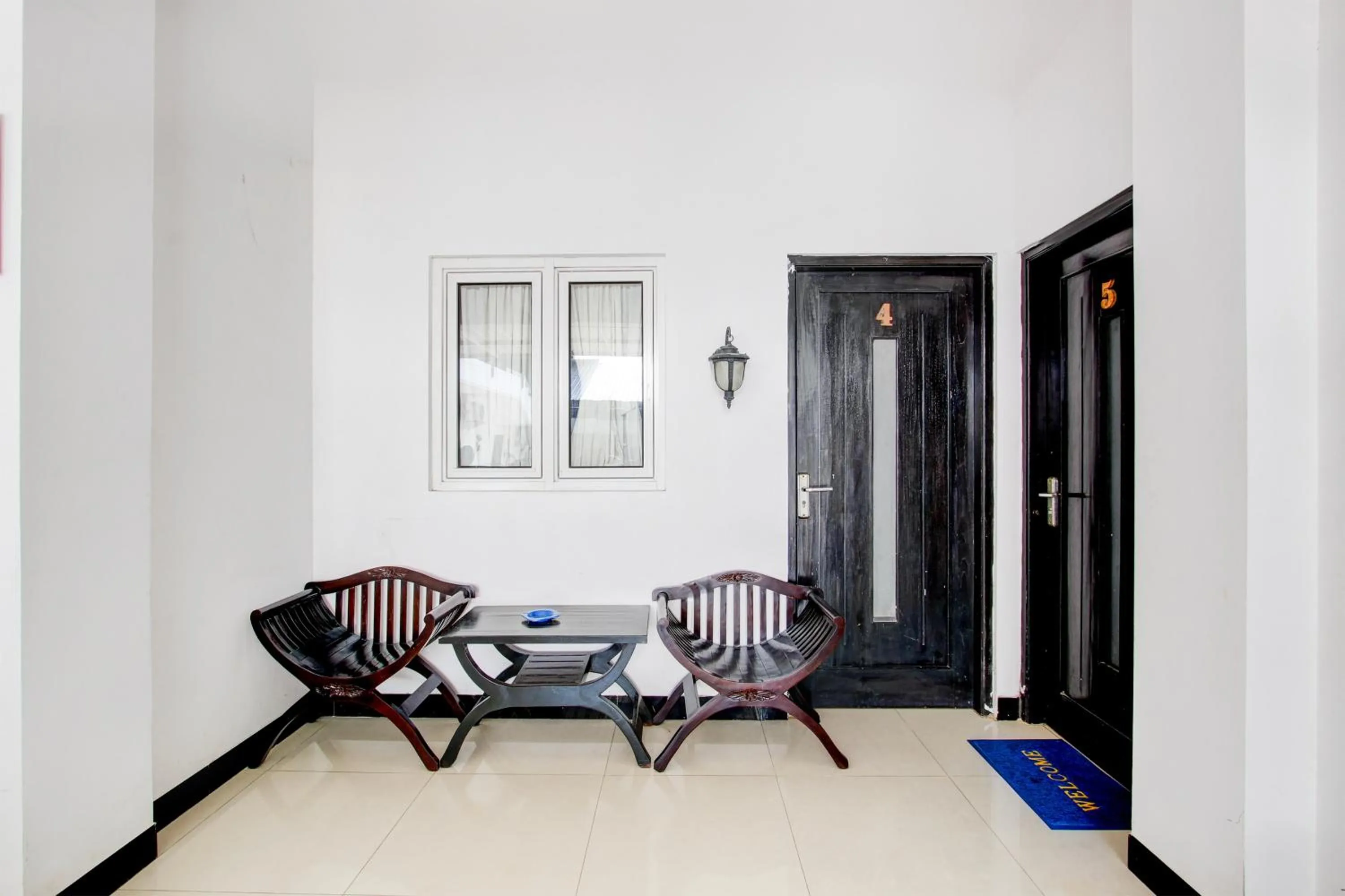 Lobby or reception in Hotel O Pondok Helomi