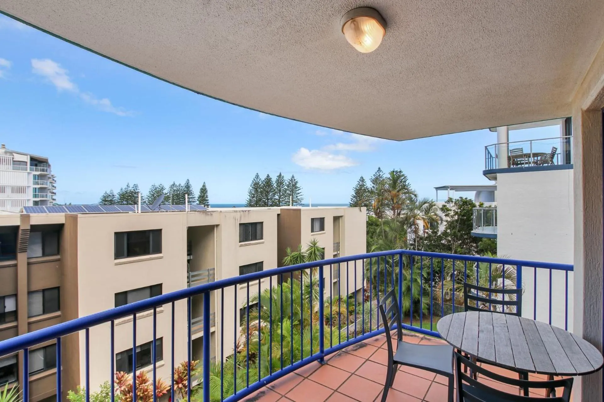 Jade Waters U4 5 Latona Ave