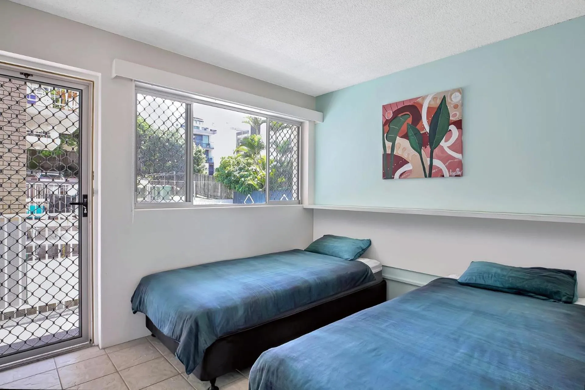 Bed in Beachcomber Unit 4 7 Dingle Ave