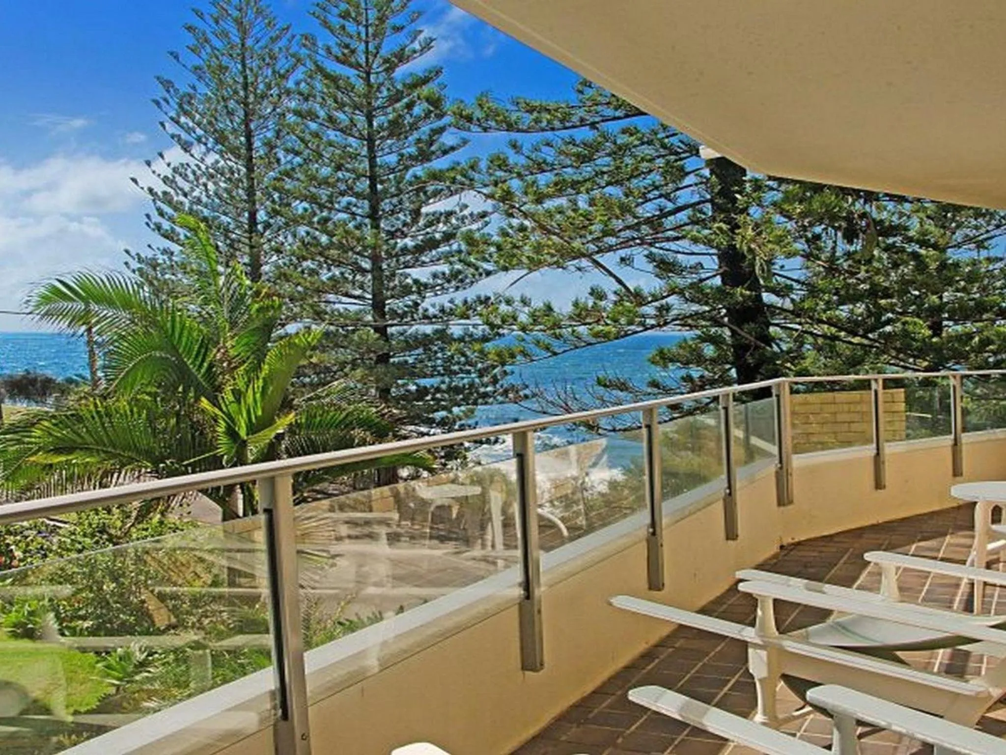 By The Sea Unit 4 13 Esplanade Kings Beach