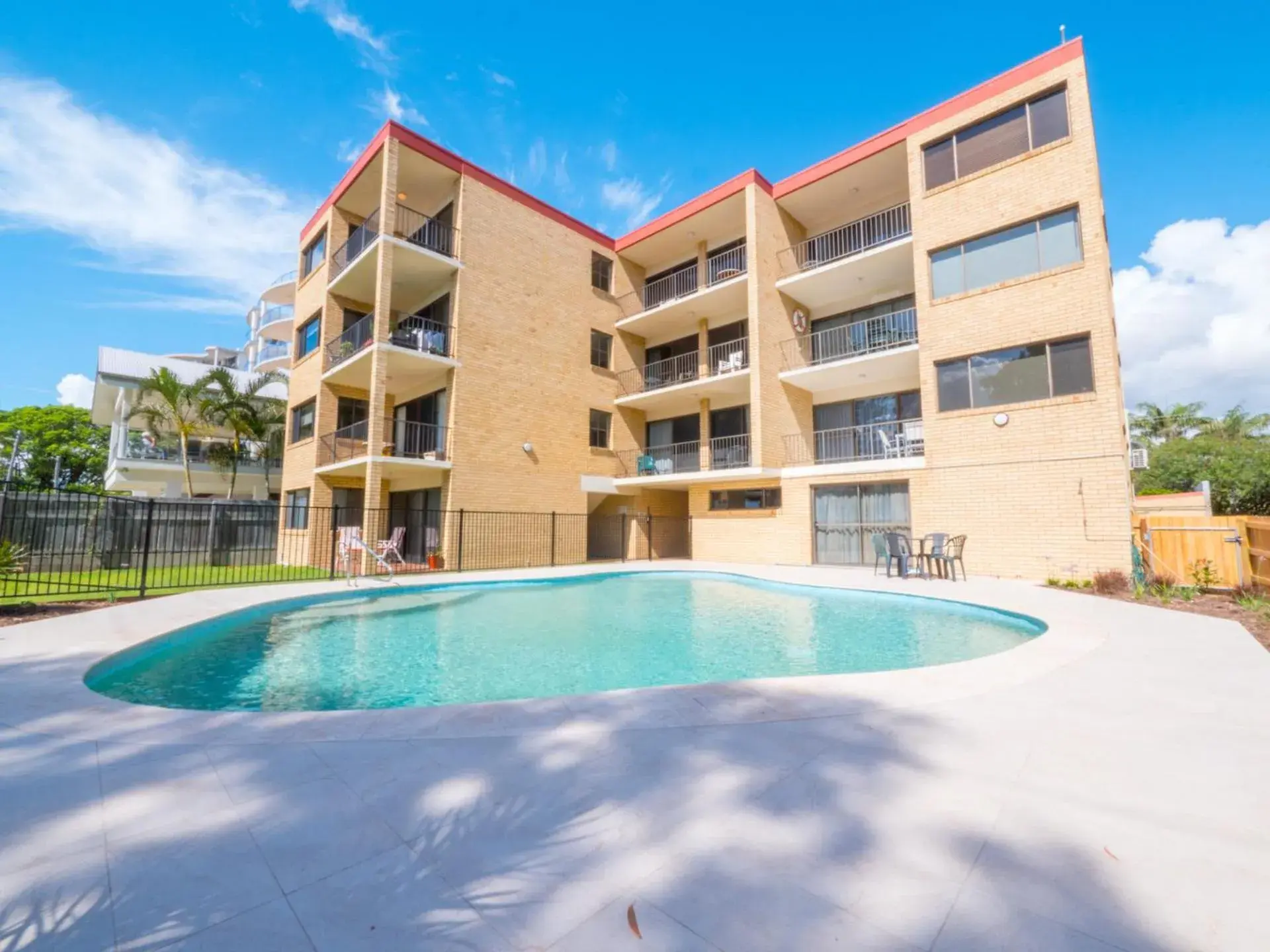Golden Shores Unit 1 21 Landsborough Parade Golden Shores Unit 1 21 Landsborough Parade