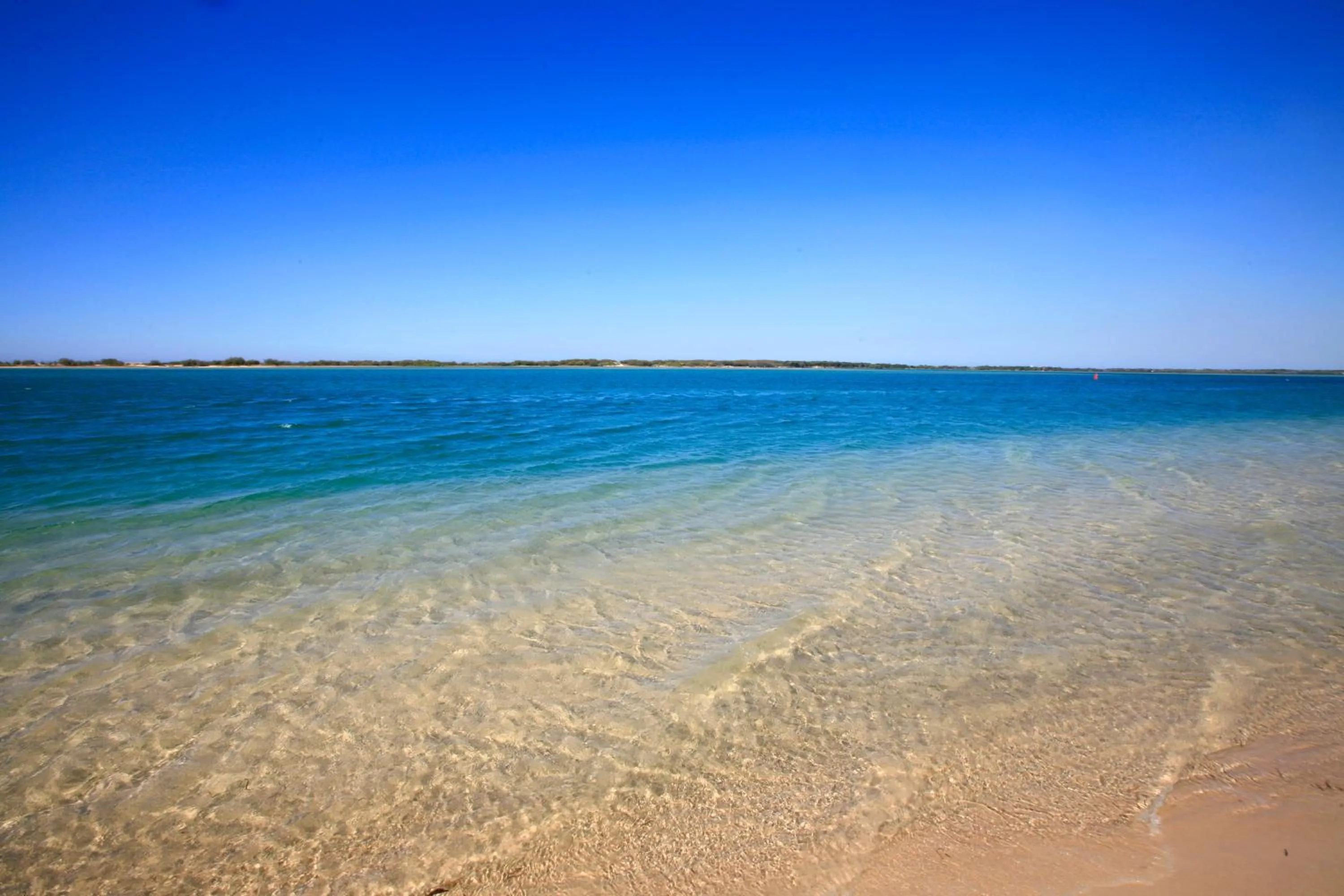 Property building in Explorer Cove Unit 6 31 Kennedy Pde