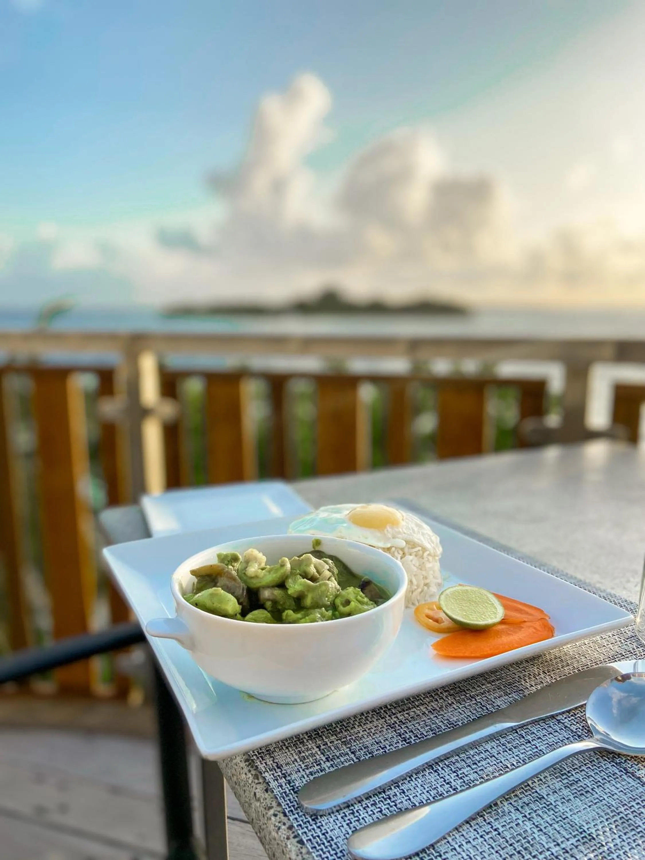 Restaurant/places to eat in Club Gabbiano