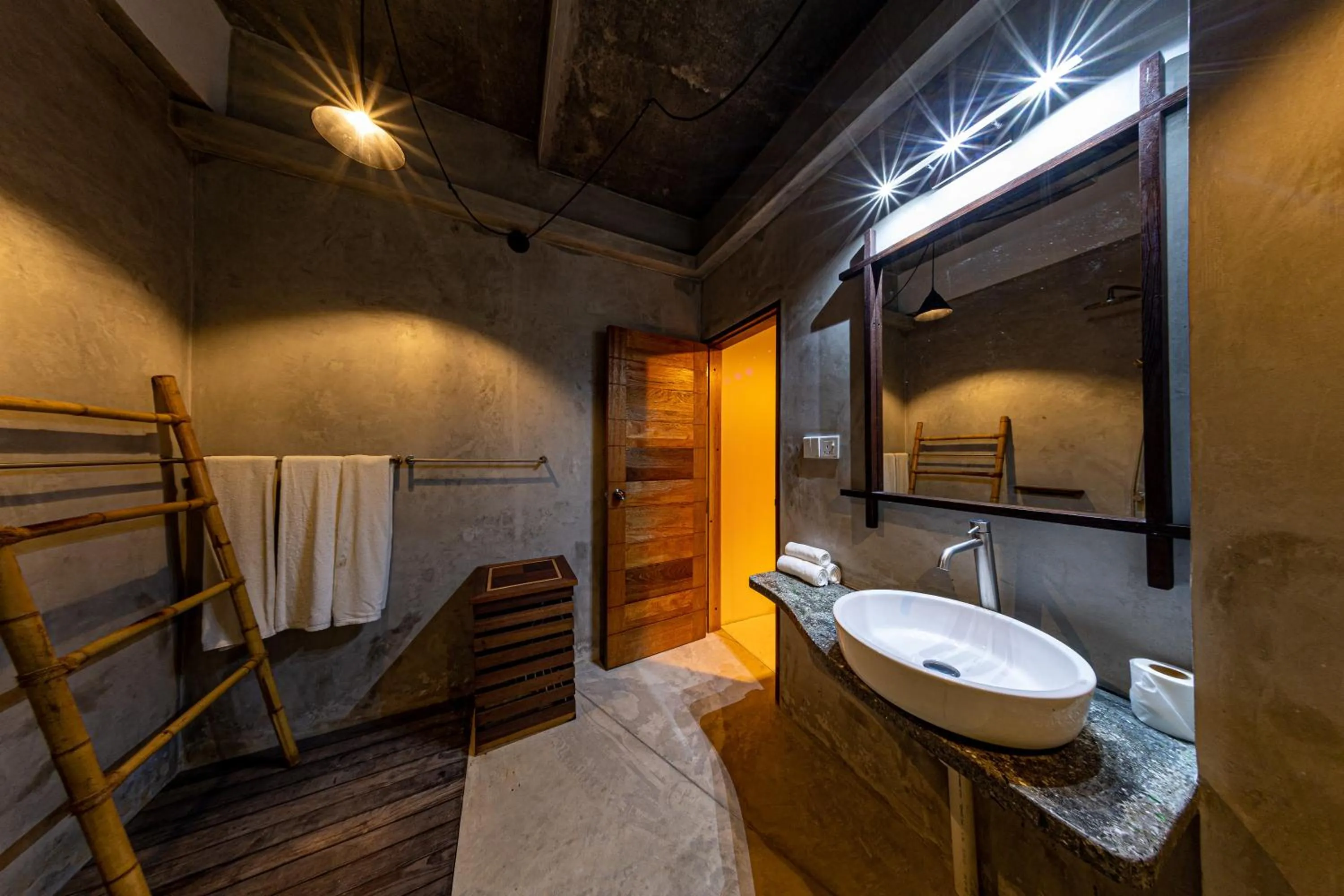Bathroom in Club Gabbiano
