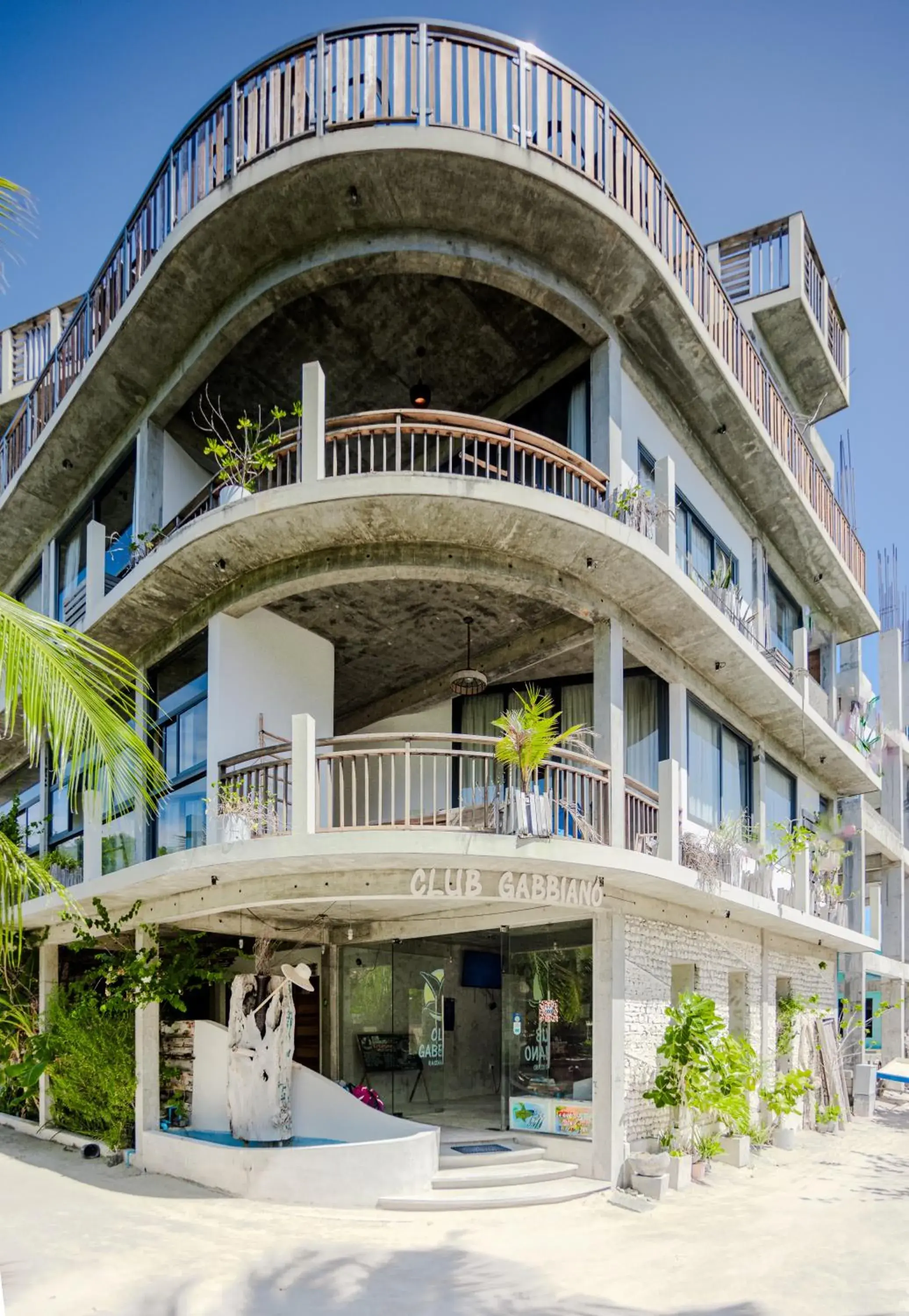 Property building in Club Gabbiano Property building in Club Gabbiano