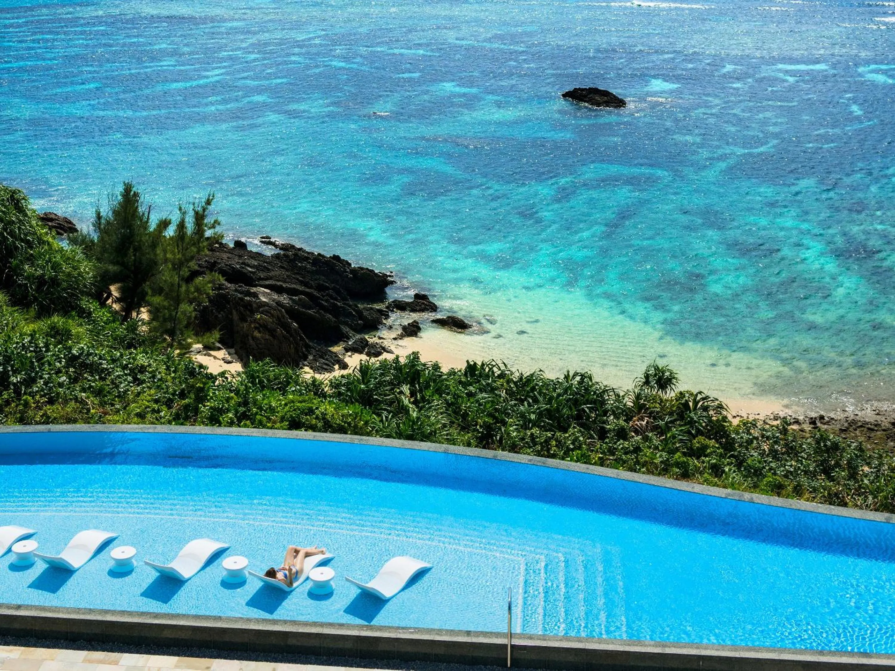 Day in Halekulani Okinawa