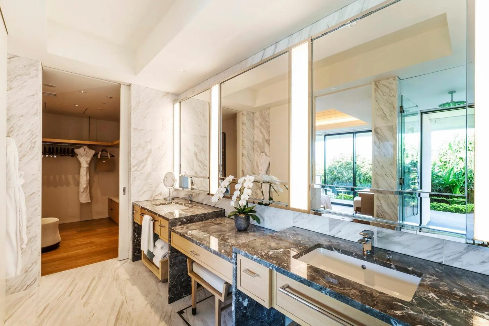 Bathroom in Halekulani Okinawa