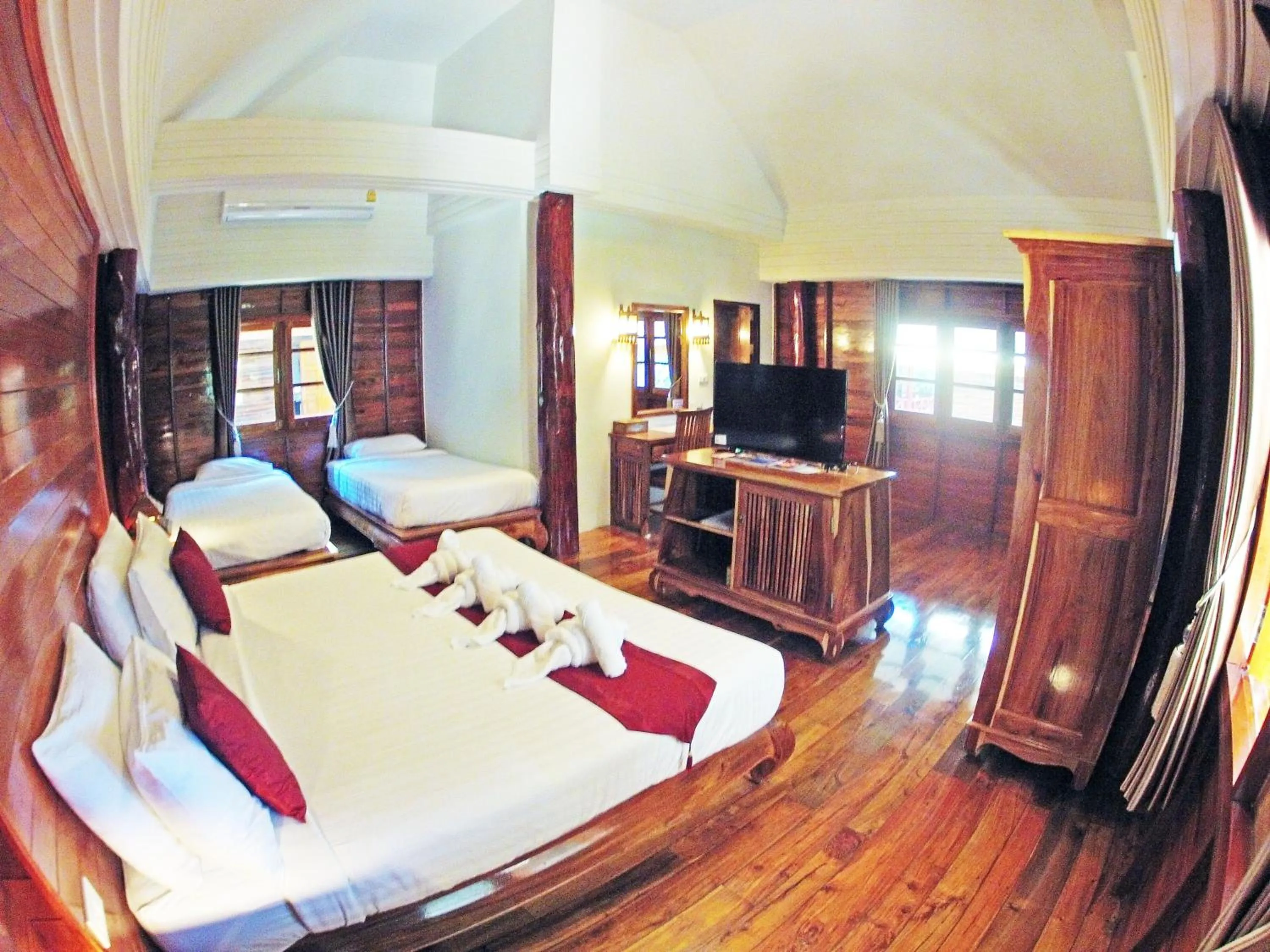 Bed in Chaipura Resort