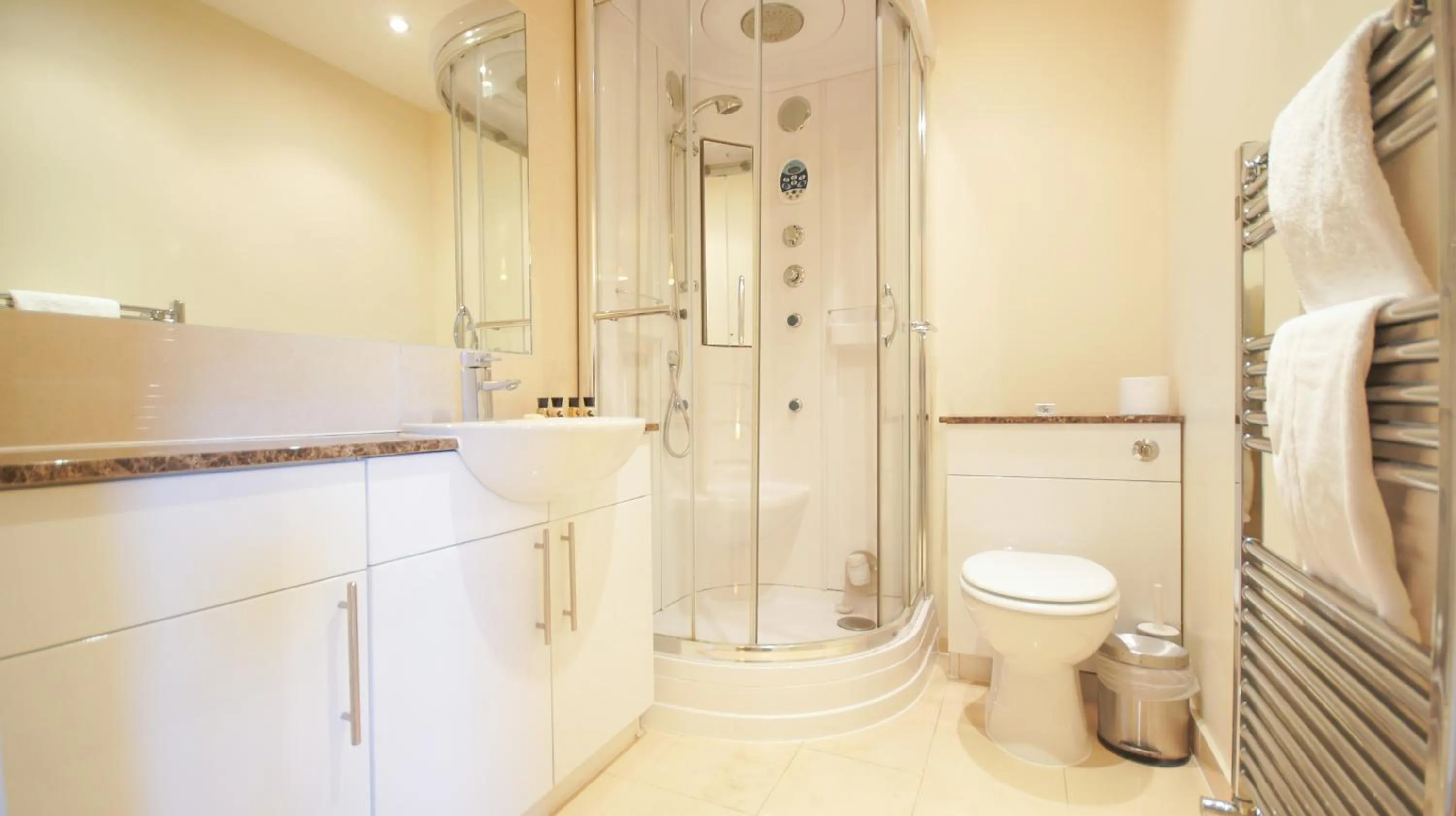 Bathroom in Crompton Court Apartments