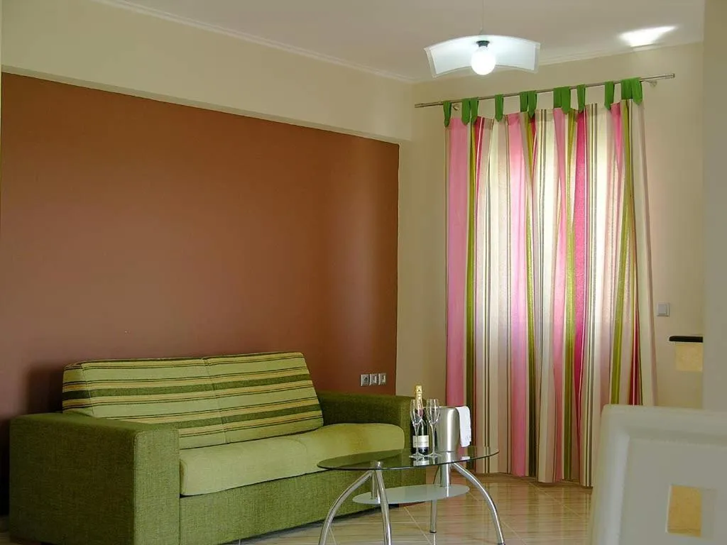 Antonios Village Hotel & Apartments