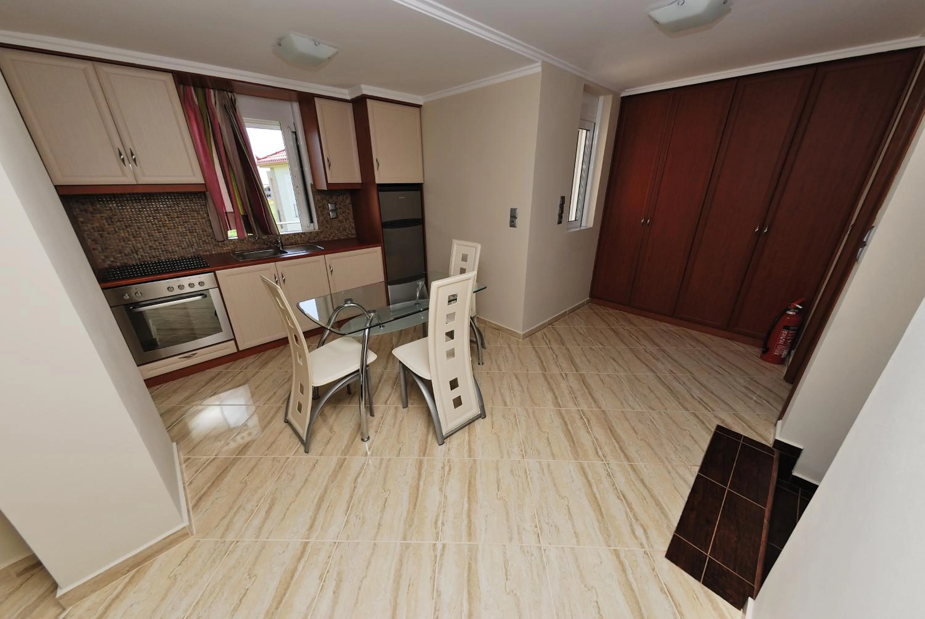 Antonios Village Hotel & Apartments