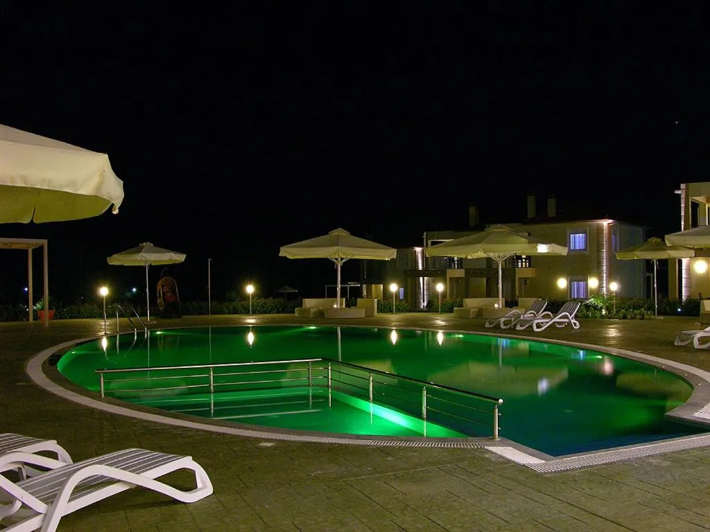 Antonios Village Hotel & Apartments